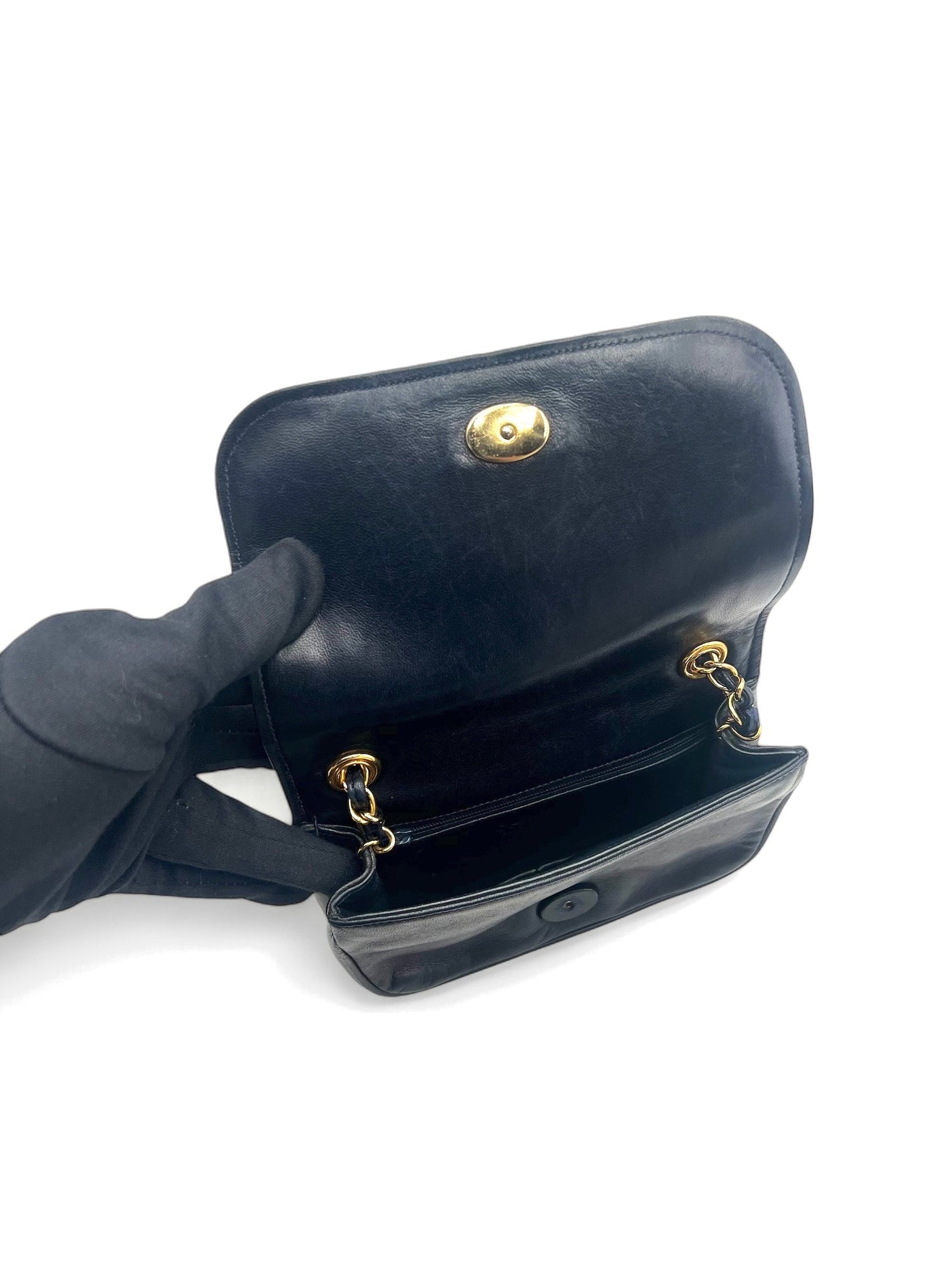Chanel - Sac Wallet on chain