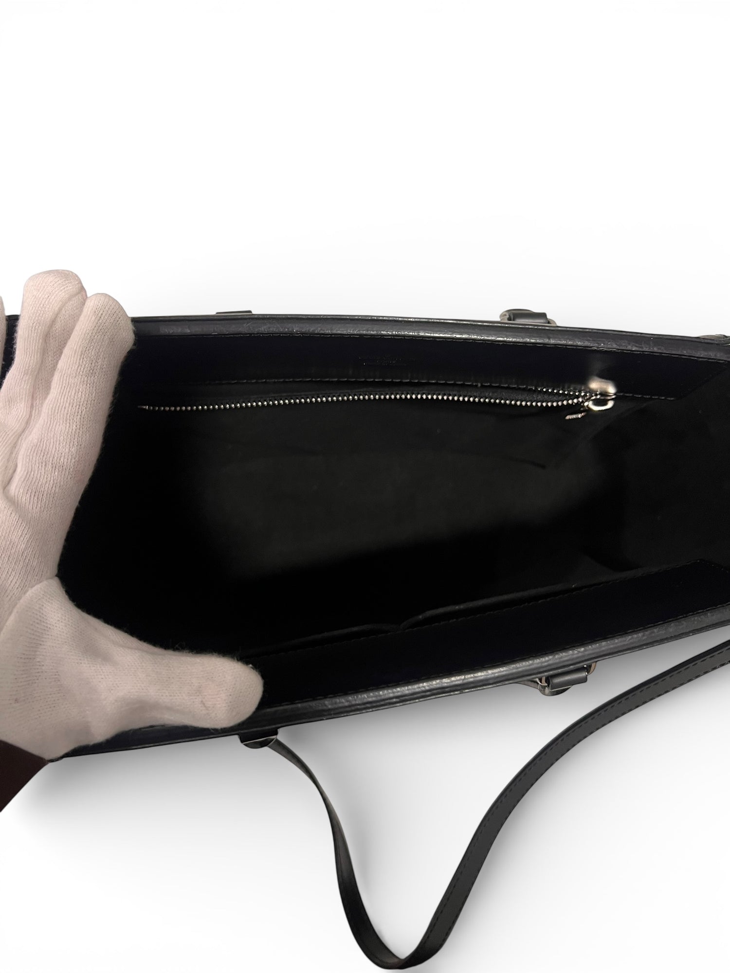 Louis Vuitton - Sac Phenix MM | Les Folies d’Eugénie