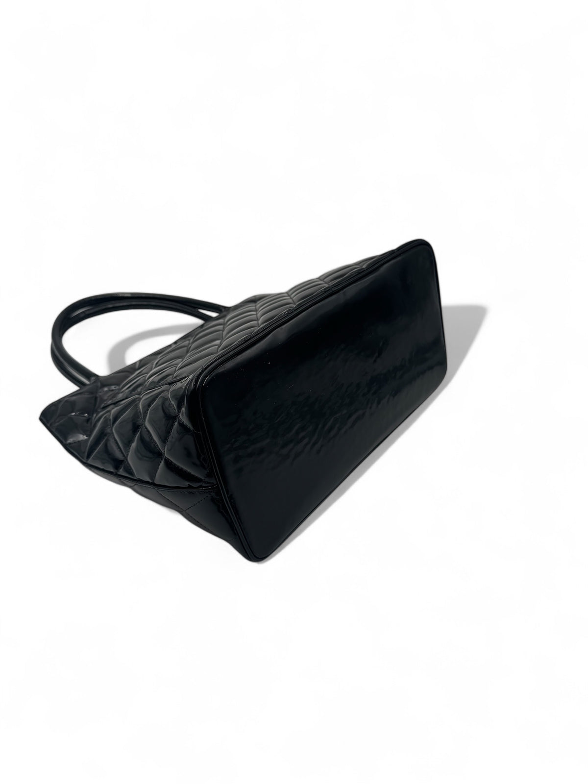 Chanel - Cabas Médaillon schwarz lackiert