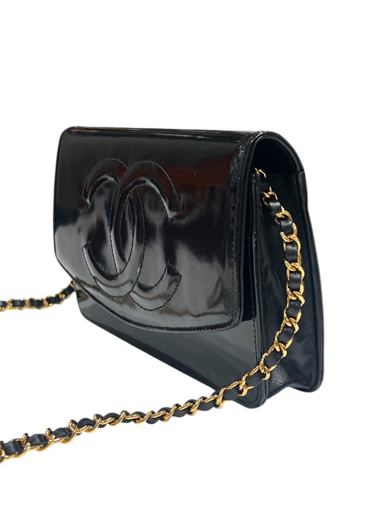 Chanel - Sac wallet on chain cuir verni noir