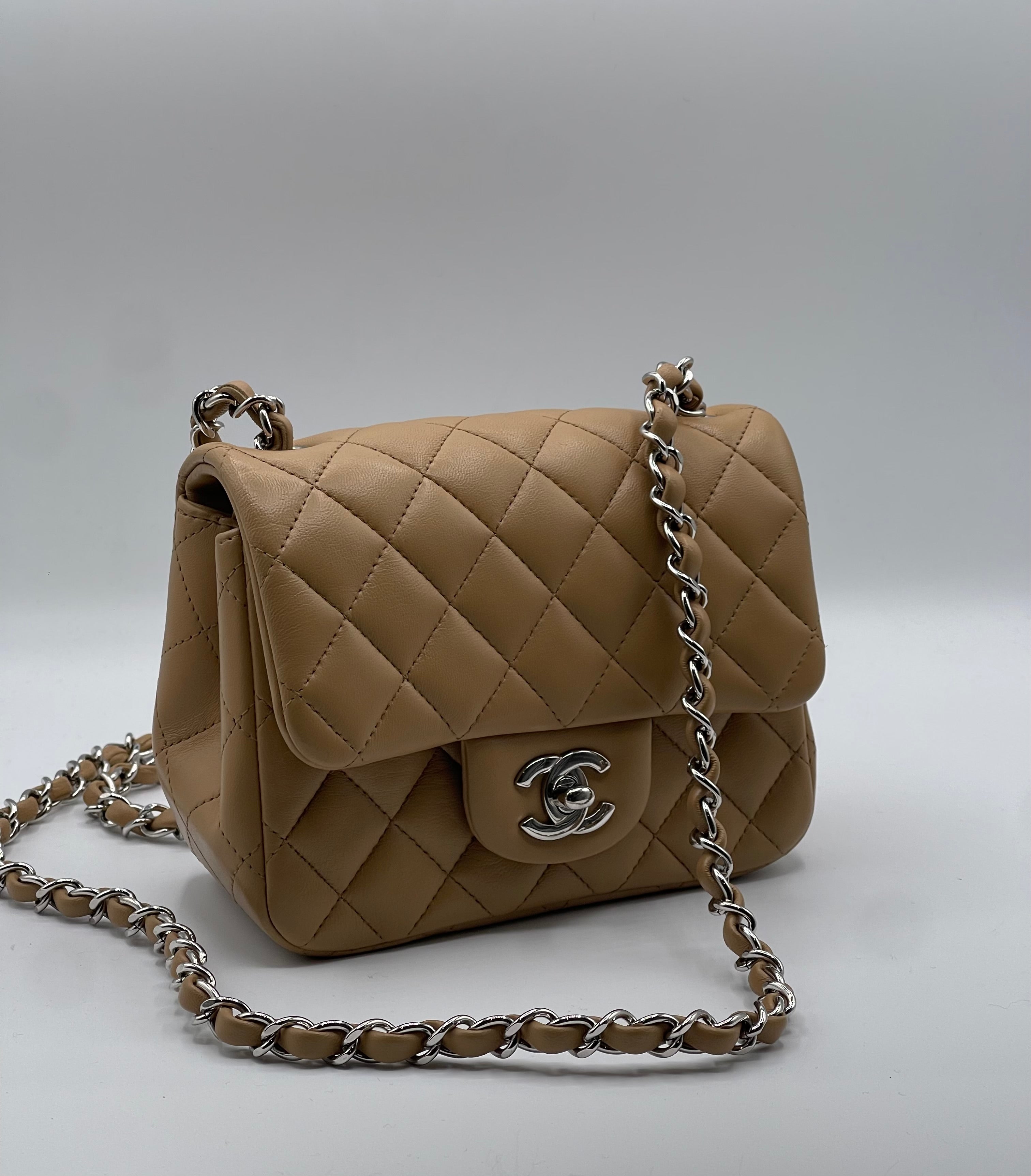 Chanel - Sac 11.12 Mini Timeless beige
