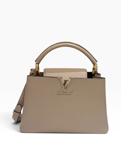 Louis Vuitton - Sac Capucines BB cuir galet