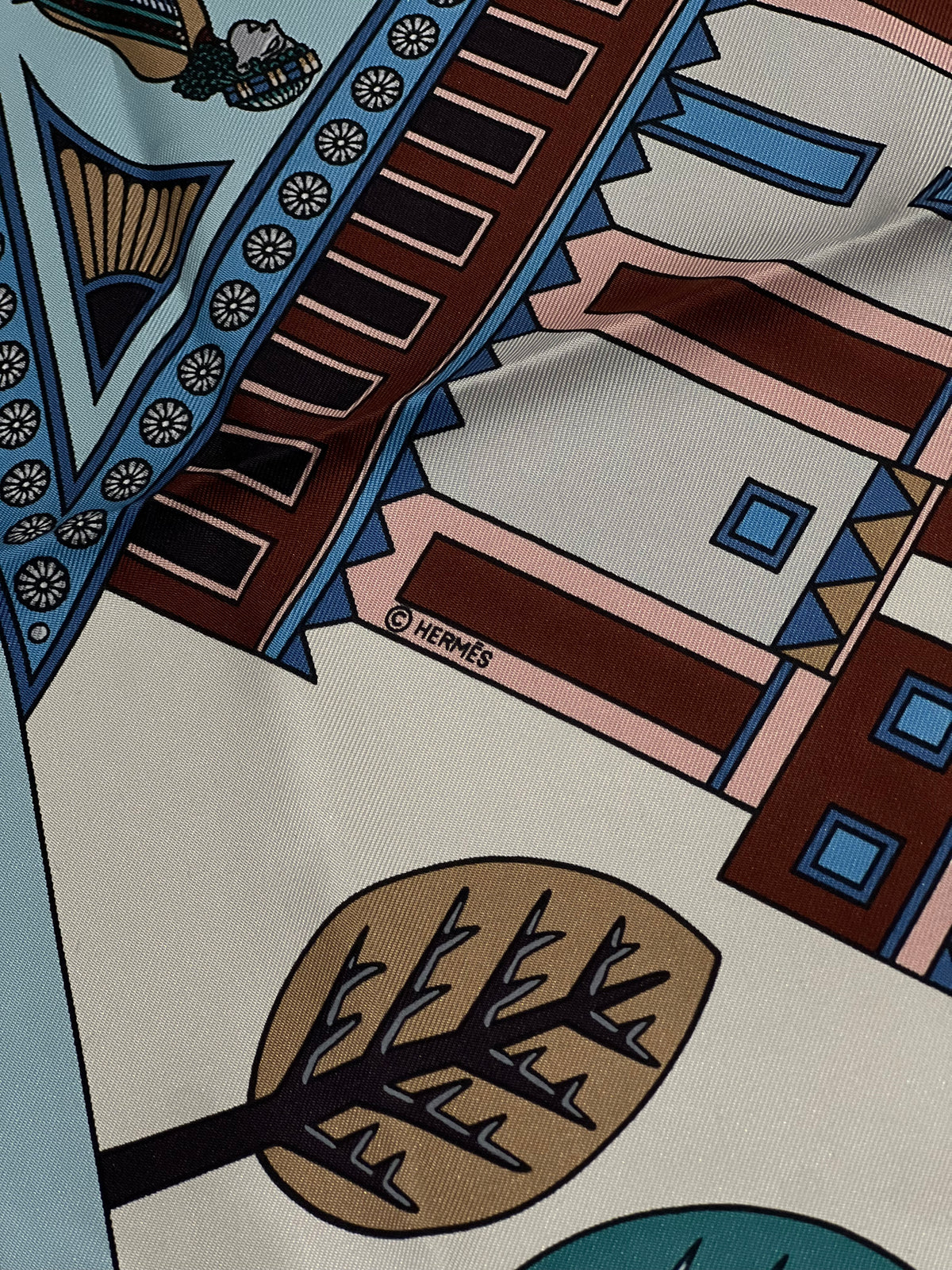 Hermès - Carré 90 "Persepolis"