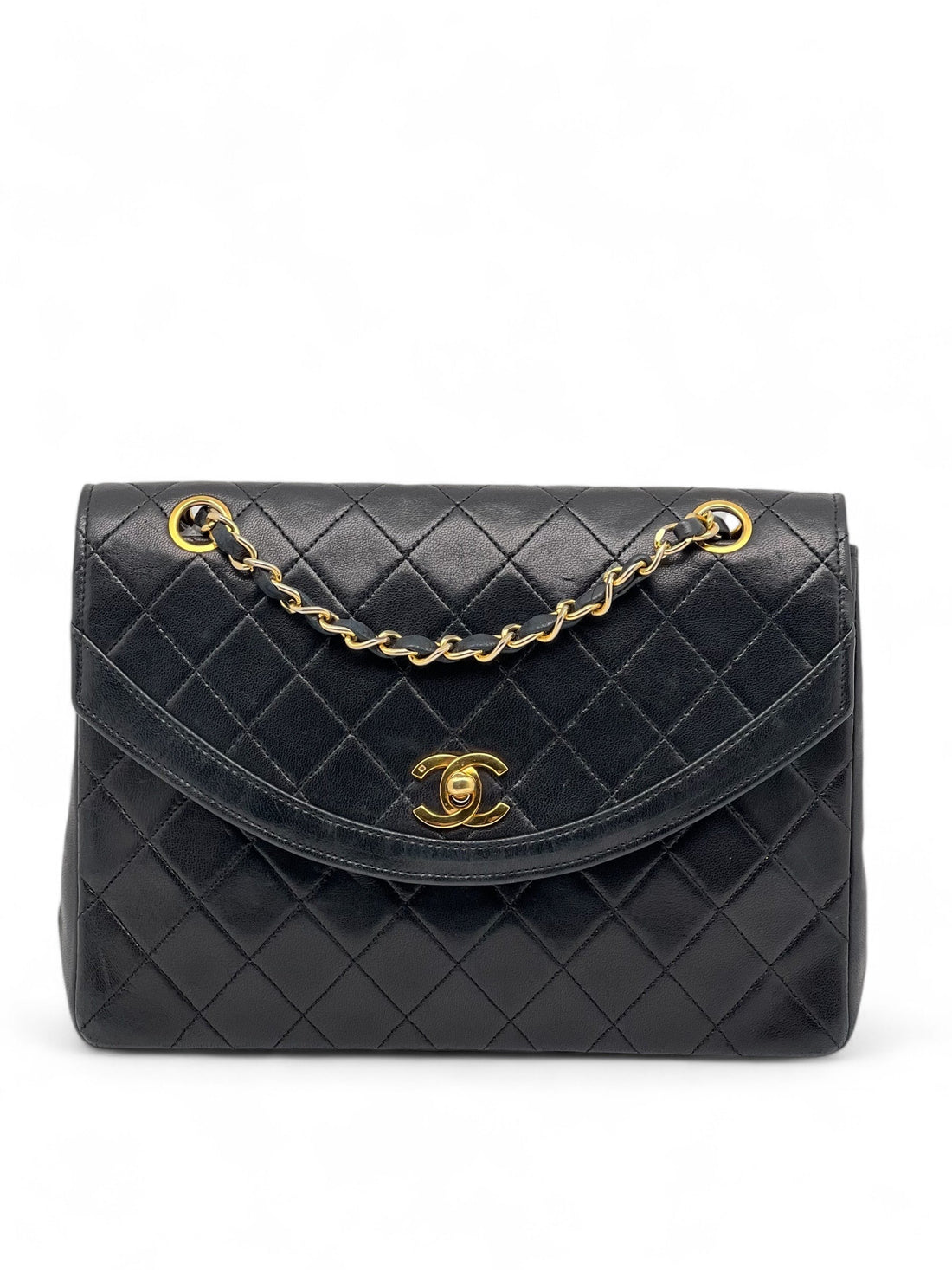 Chanel - Vintage quilted bag