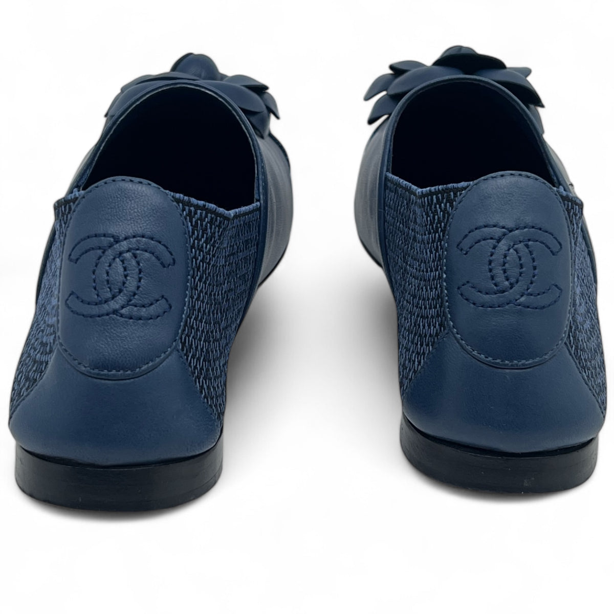 Chanel – Kamelien-Espadrilles T37