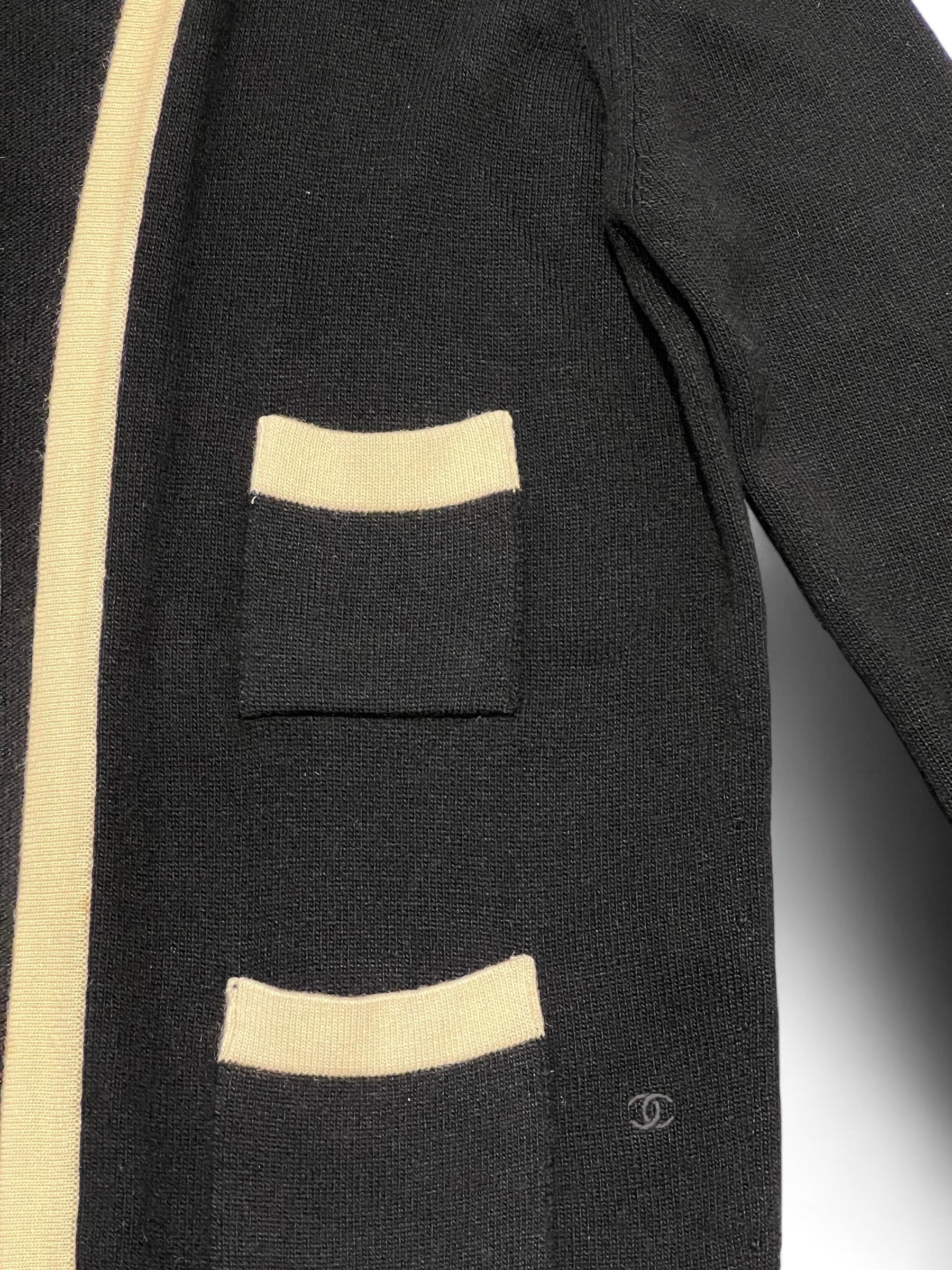 Chanel - Gilet Chanel en cashmere TS