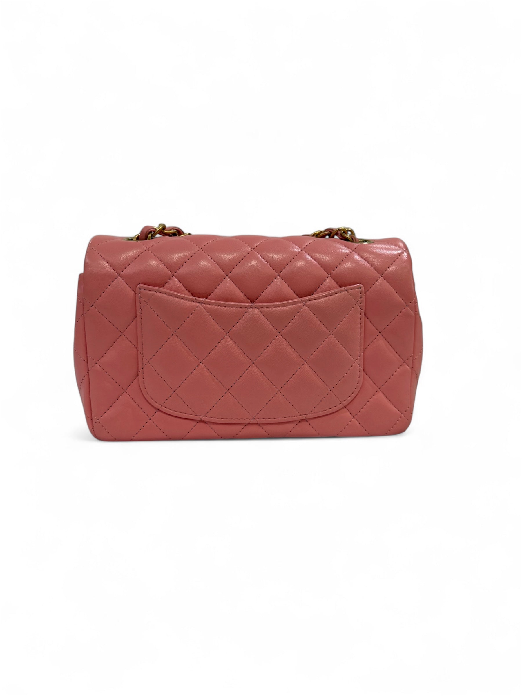Chanel - 20 cm Timeless bag