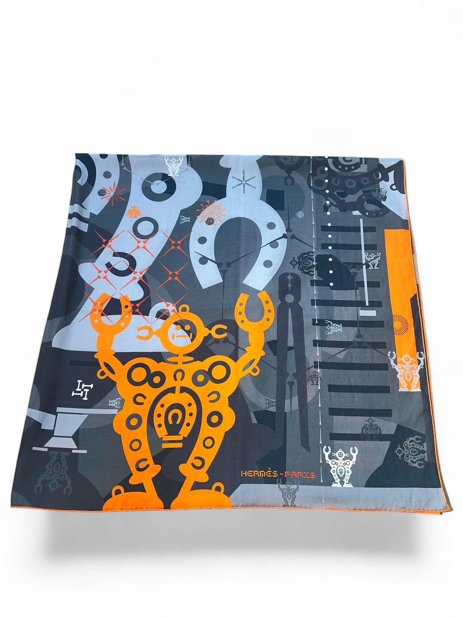 Hermès - Foulard 140 Gris et Orange