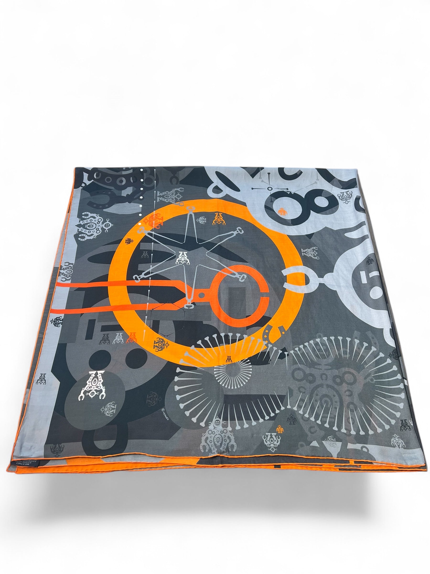 Hermès - Foulard 140 Gris et Orange