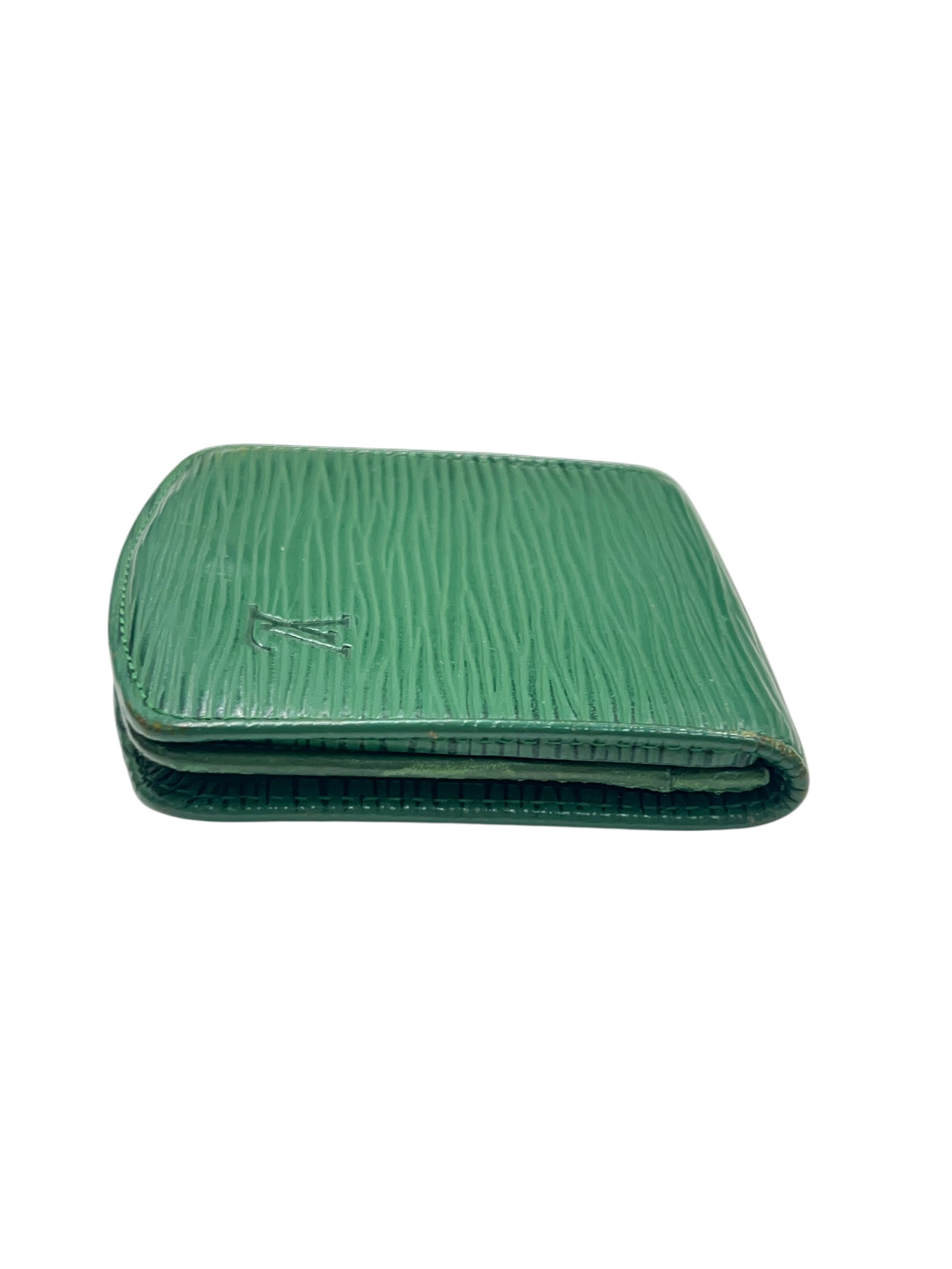 Louis Vuitton - porte monnaie cuir épi vert