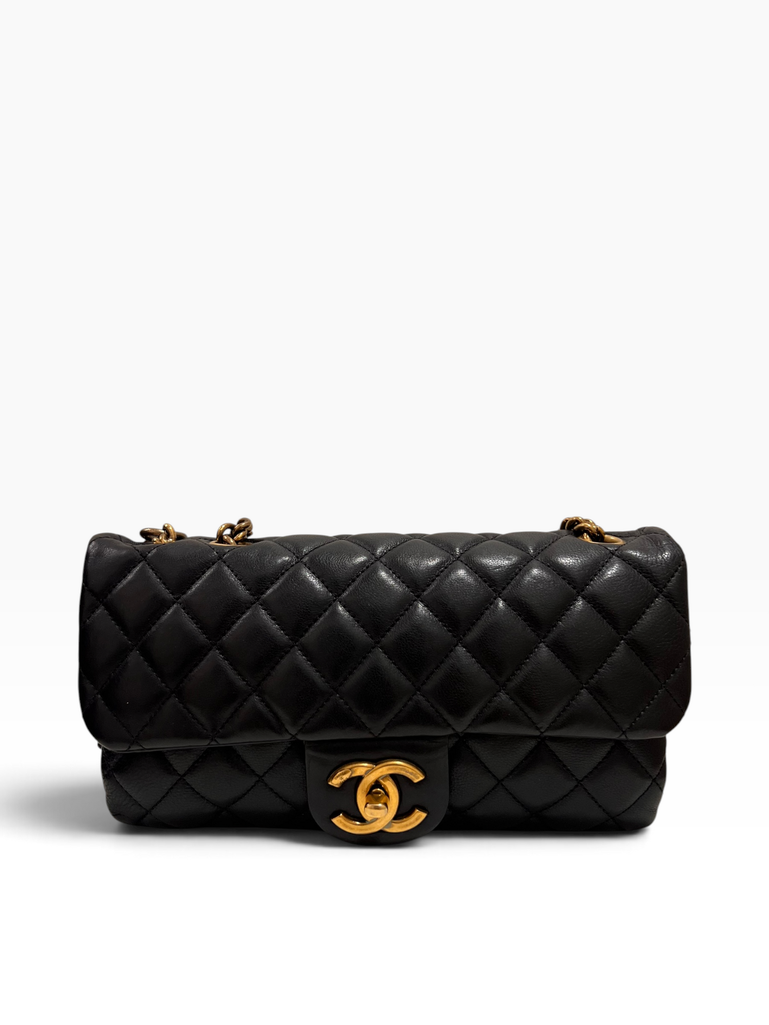 Chanel - Sac Siggle Flap
