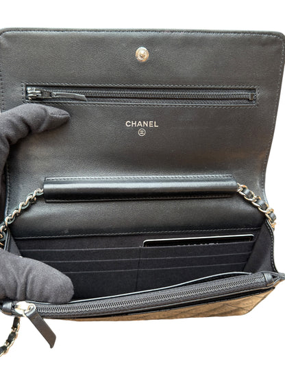 Chanel - Wallet on chain cuir vernis noir