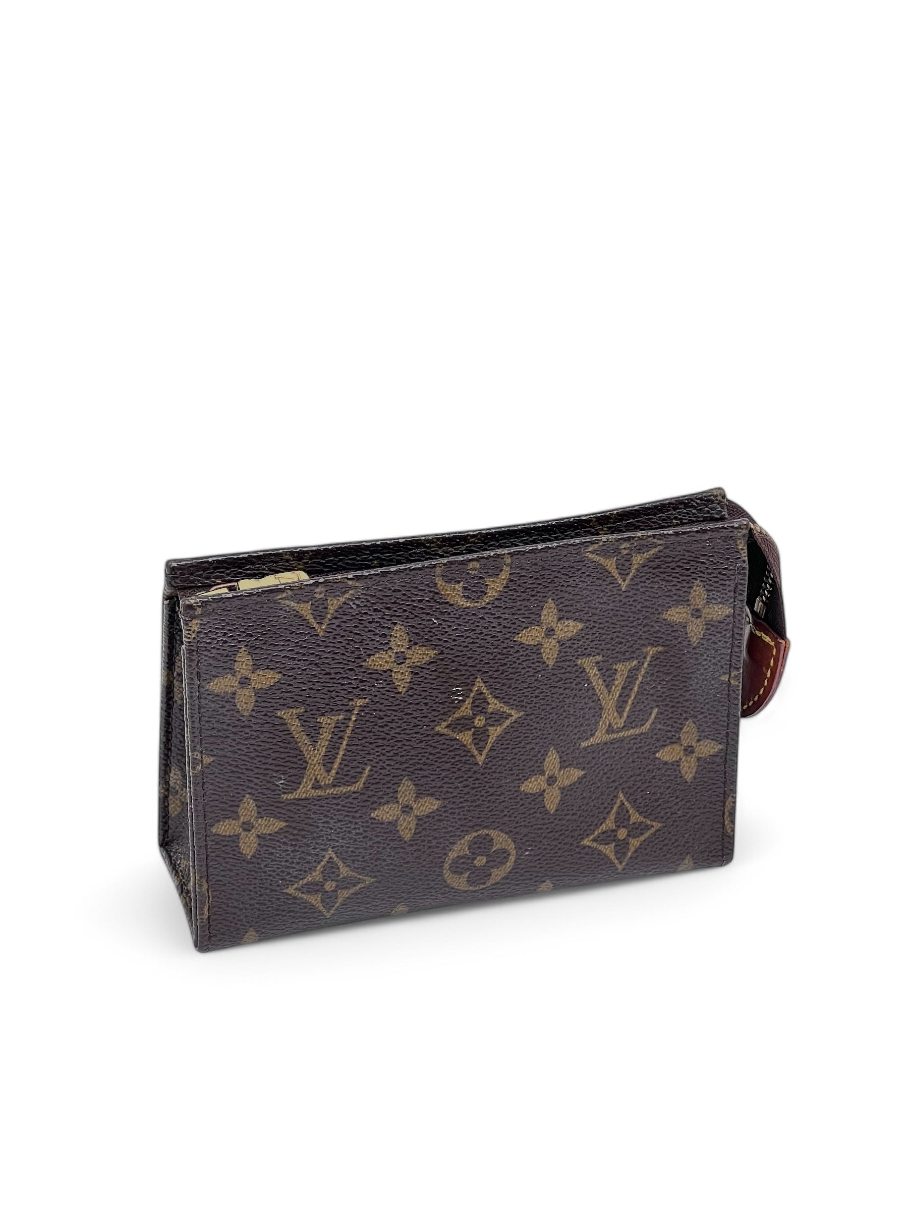 Louis Vuitton - Trousse de toilettes
