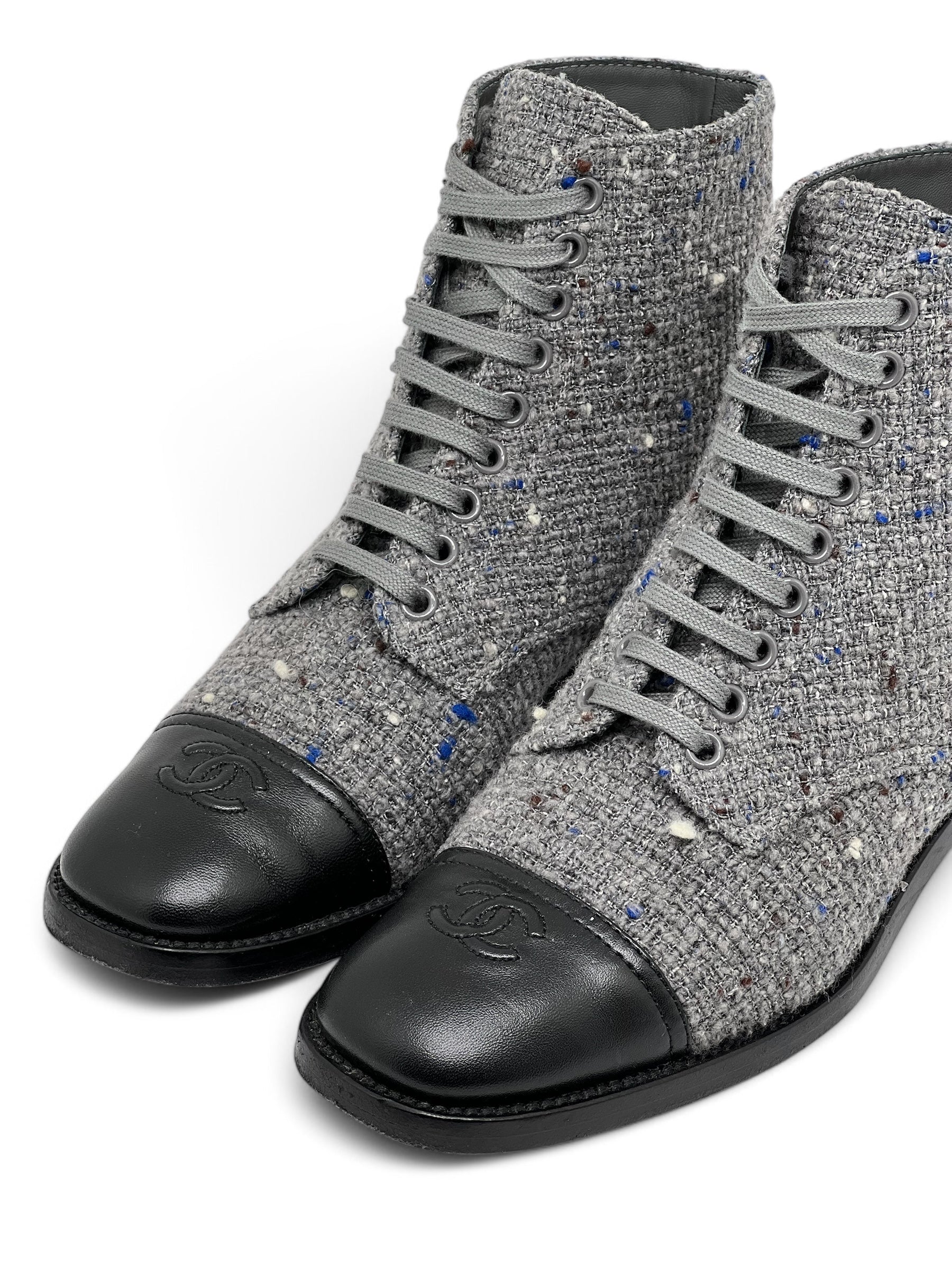 Chanel - Bottines en tweed T39