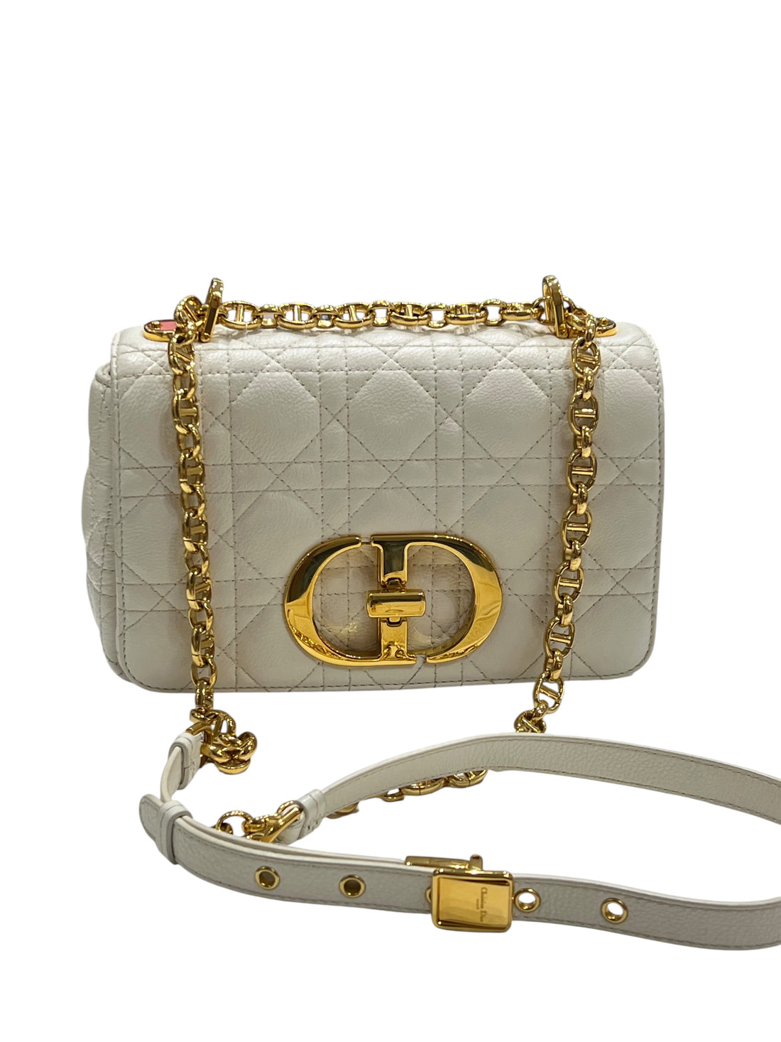 Dior – 30-Montaigne-Tasche, klein, aus weißem weichem Cannage-Leder