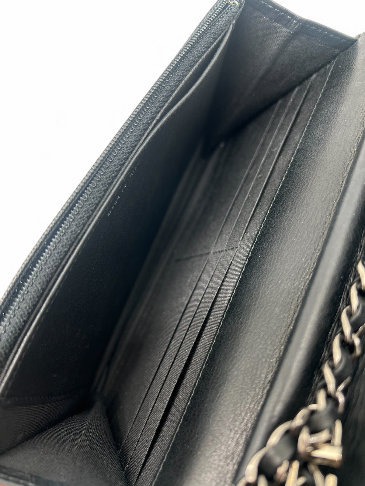 Chanel - Wallet on chain