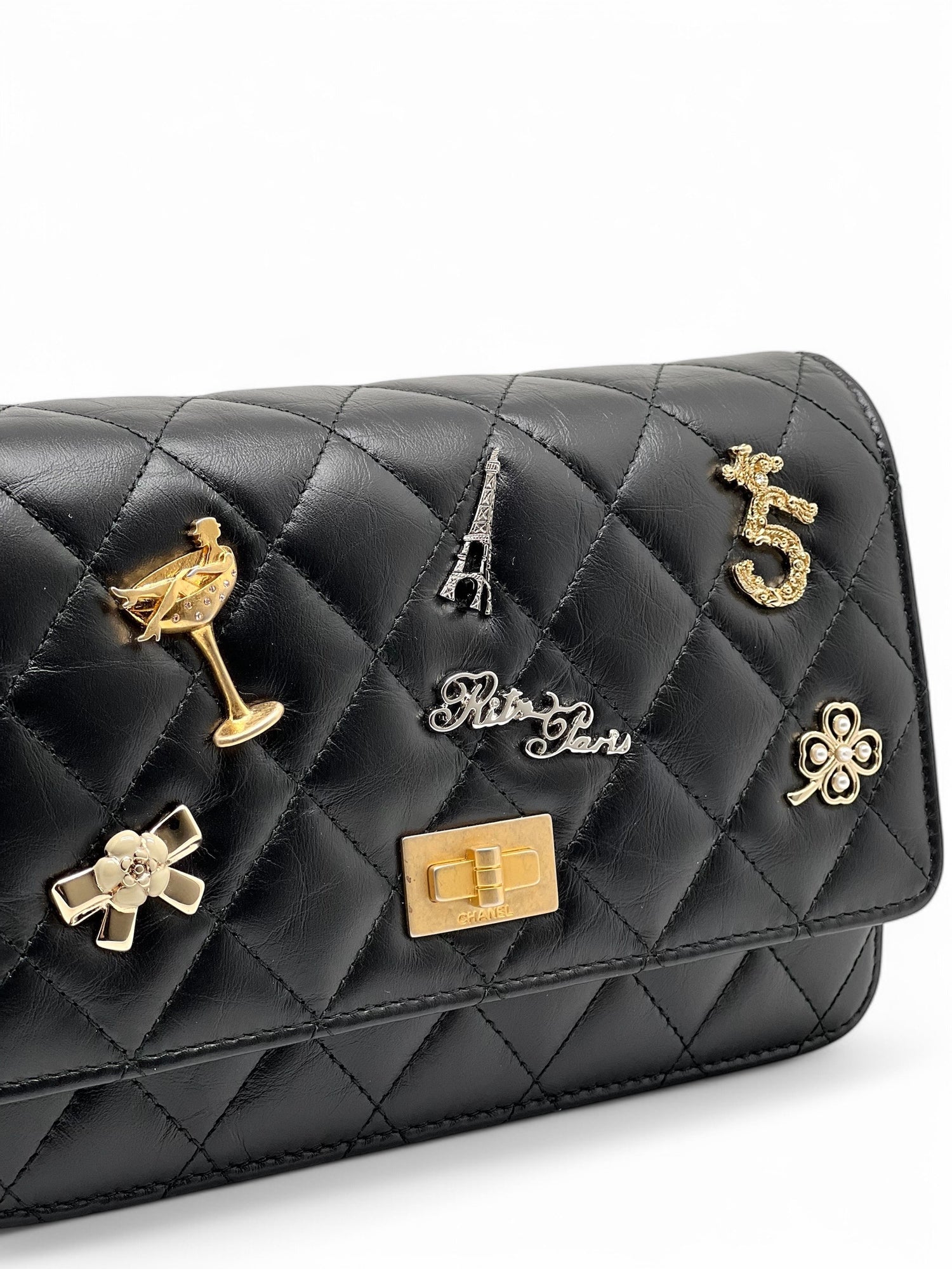 Chanel - Sac Wallet On Chain 2.55