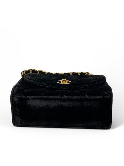 Chanel - Borsa a patta in velluto