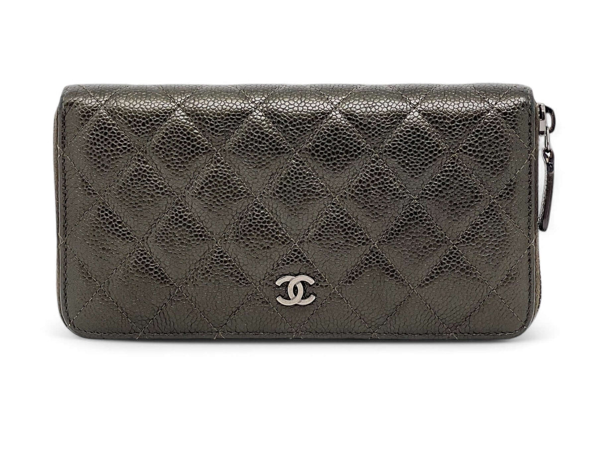 Chanel - Timeless Kaki Leder-Geldbörse