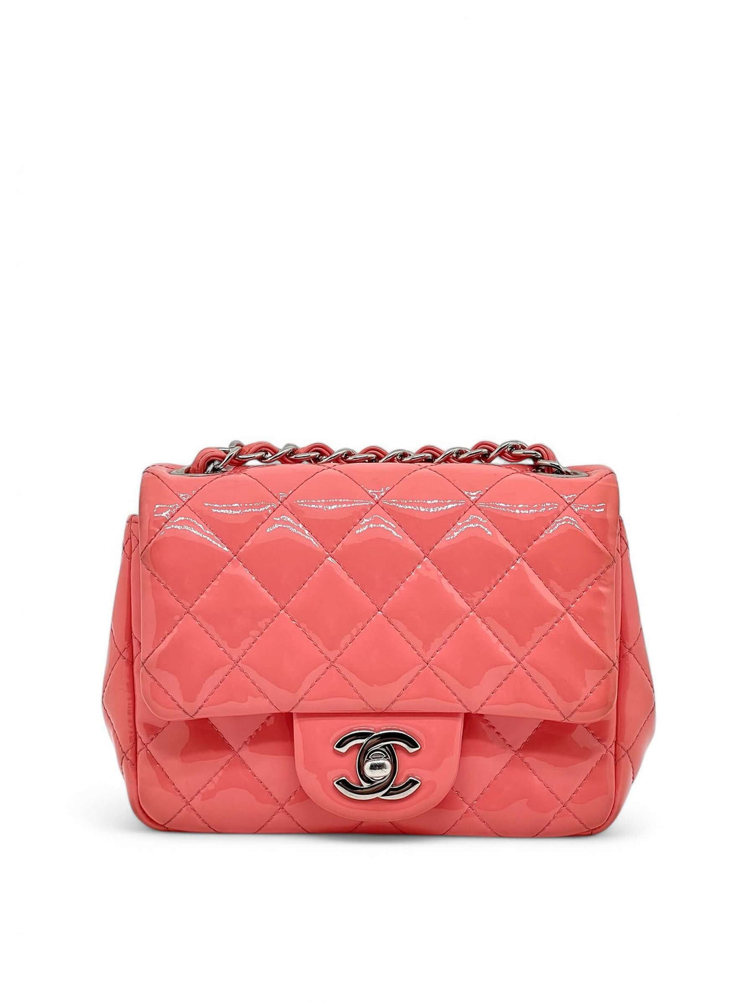 Chanel - Sac à rabat Corail vernis