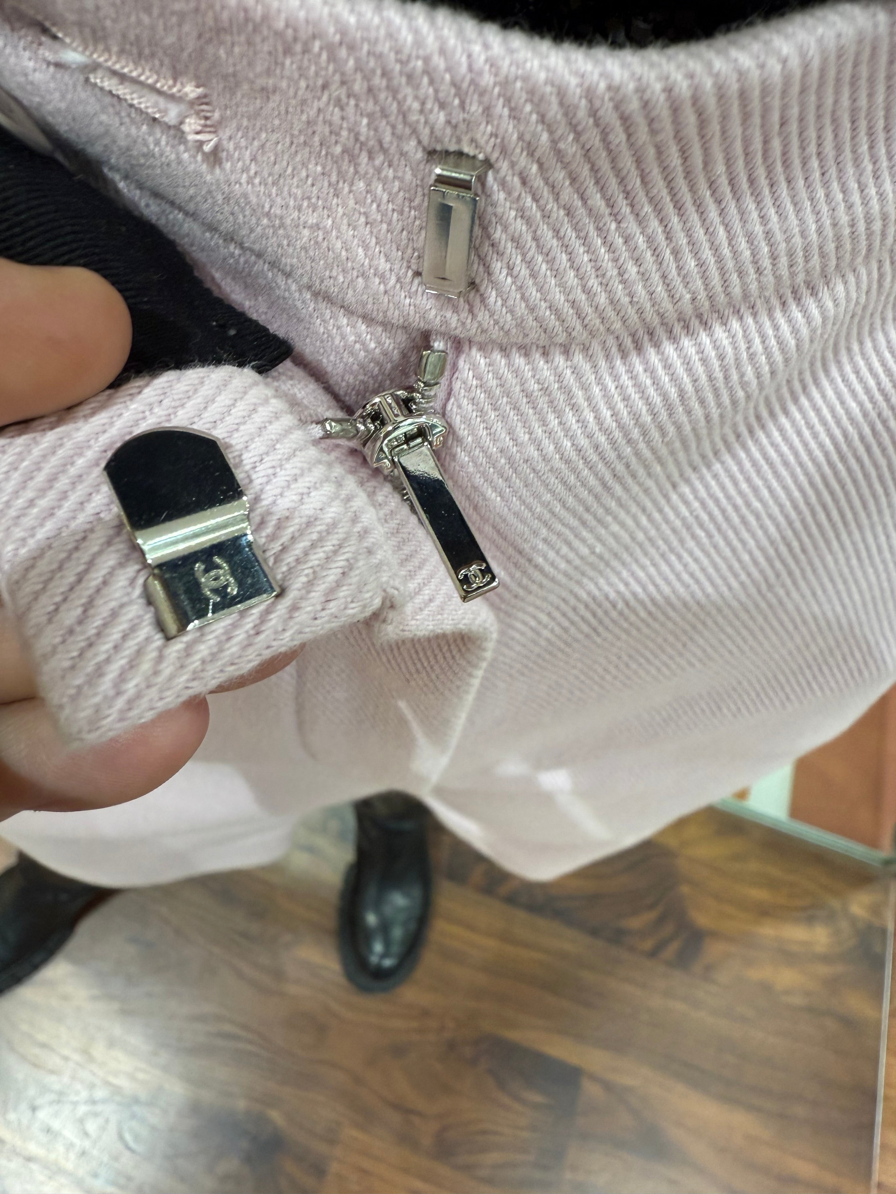Chanel - Bermuda rose T40