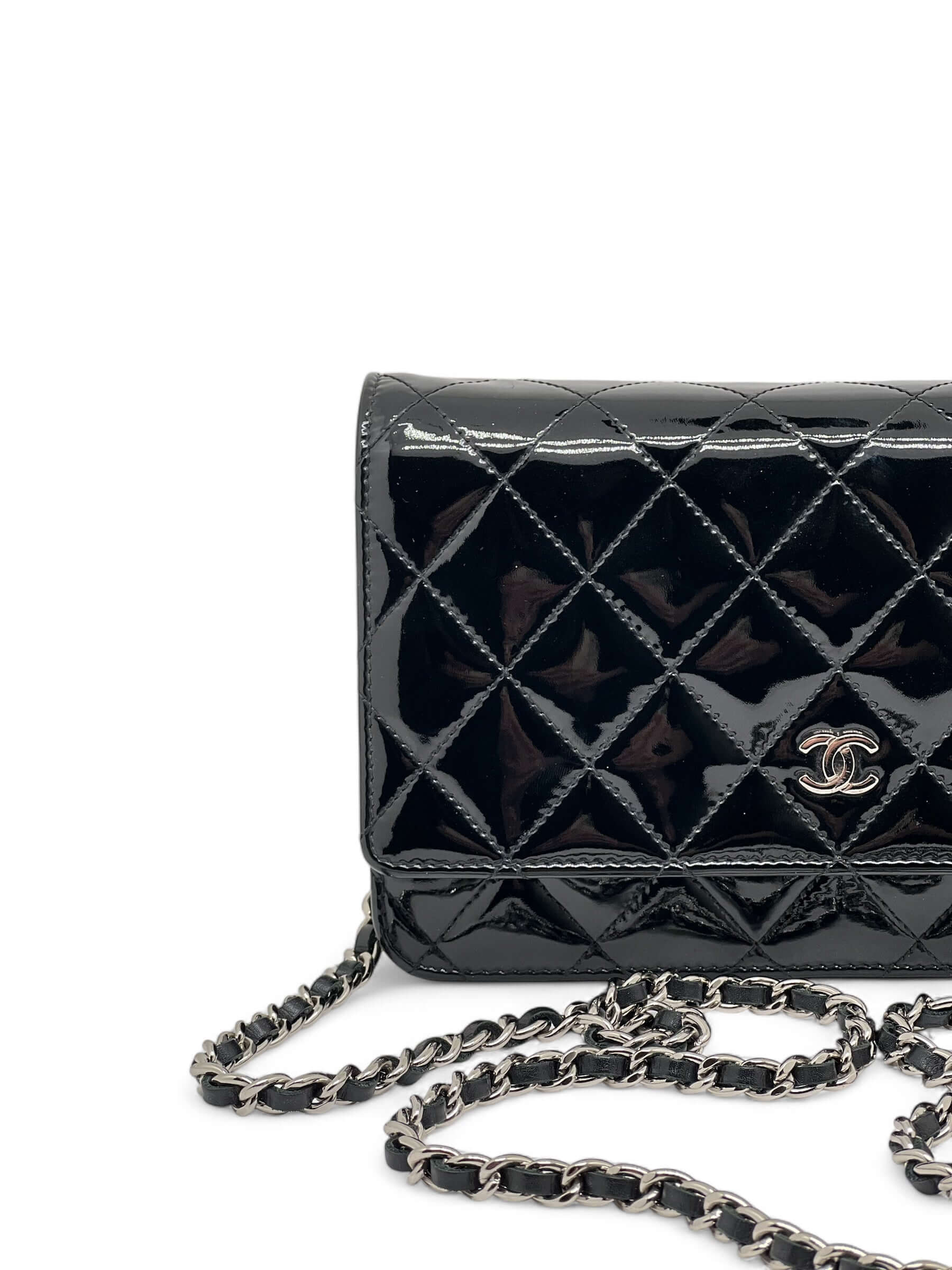 Chanel - Sac Wallet on chain en cuir vernis