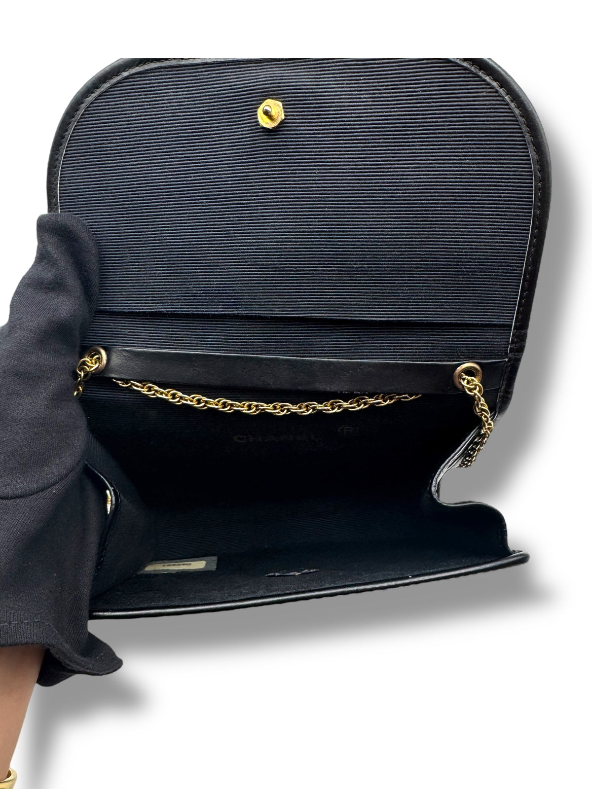 Chanel - Borsa in pelle nera CC