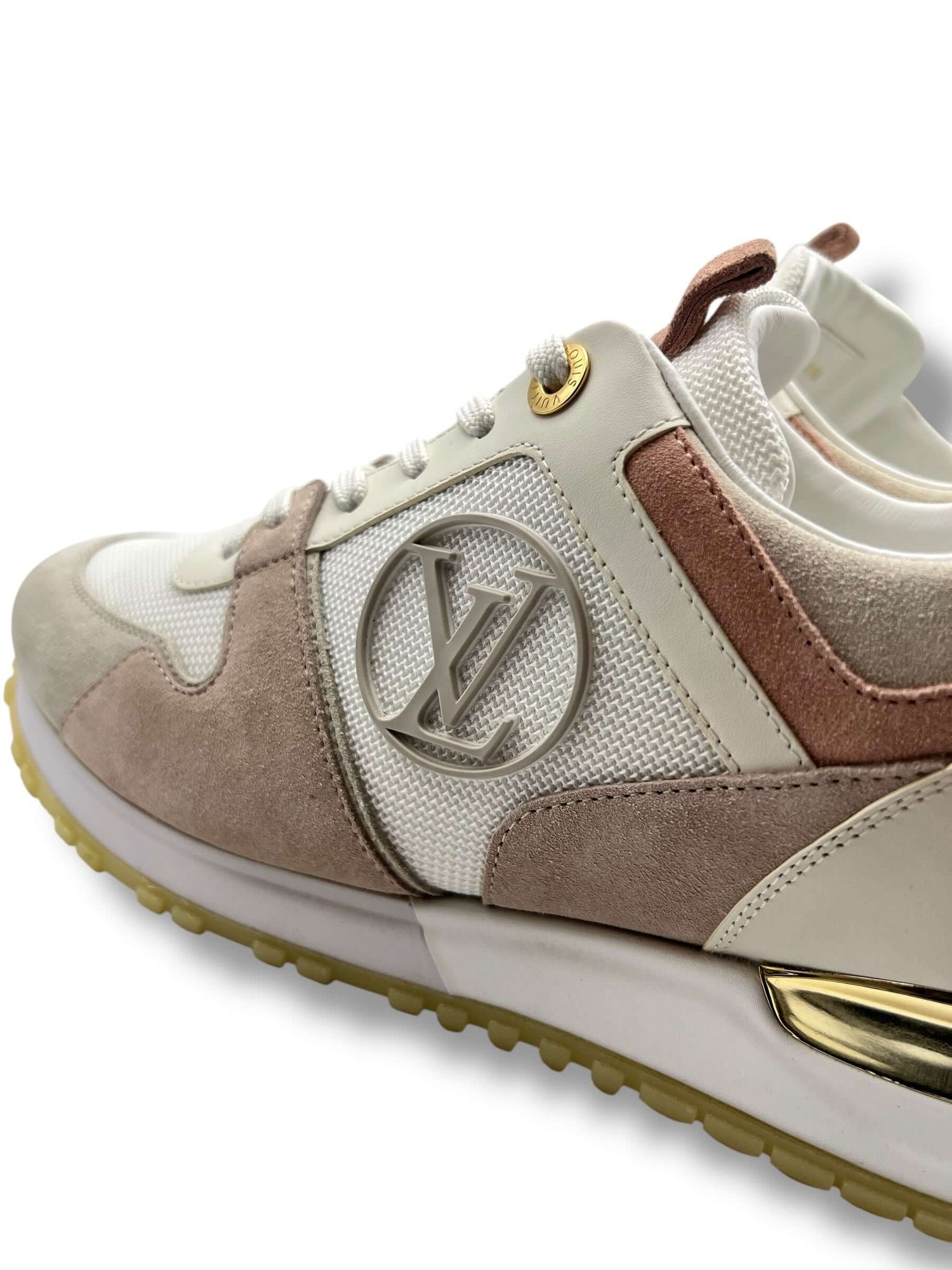 Louis Vuitton Sneakers Run Away T37,5 – Les Folies d'Eugenie
