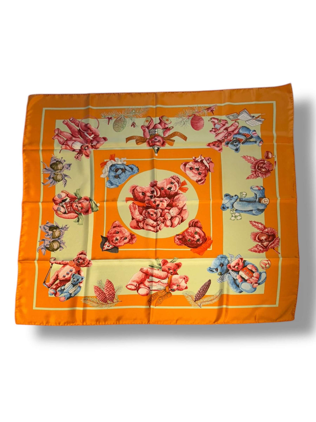 Hermès - Carré 90 « Confidents des coeurs »