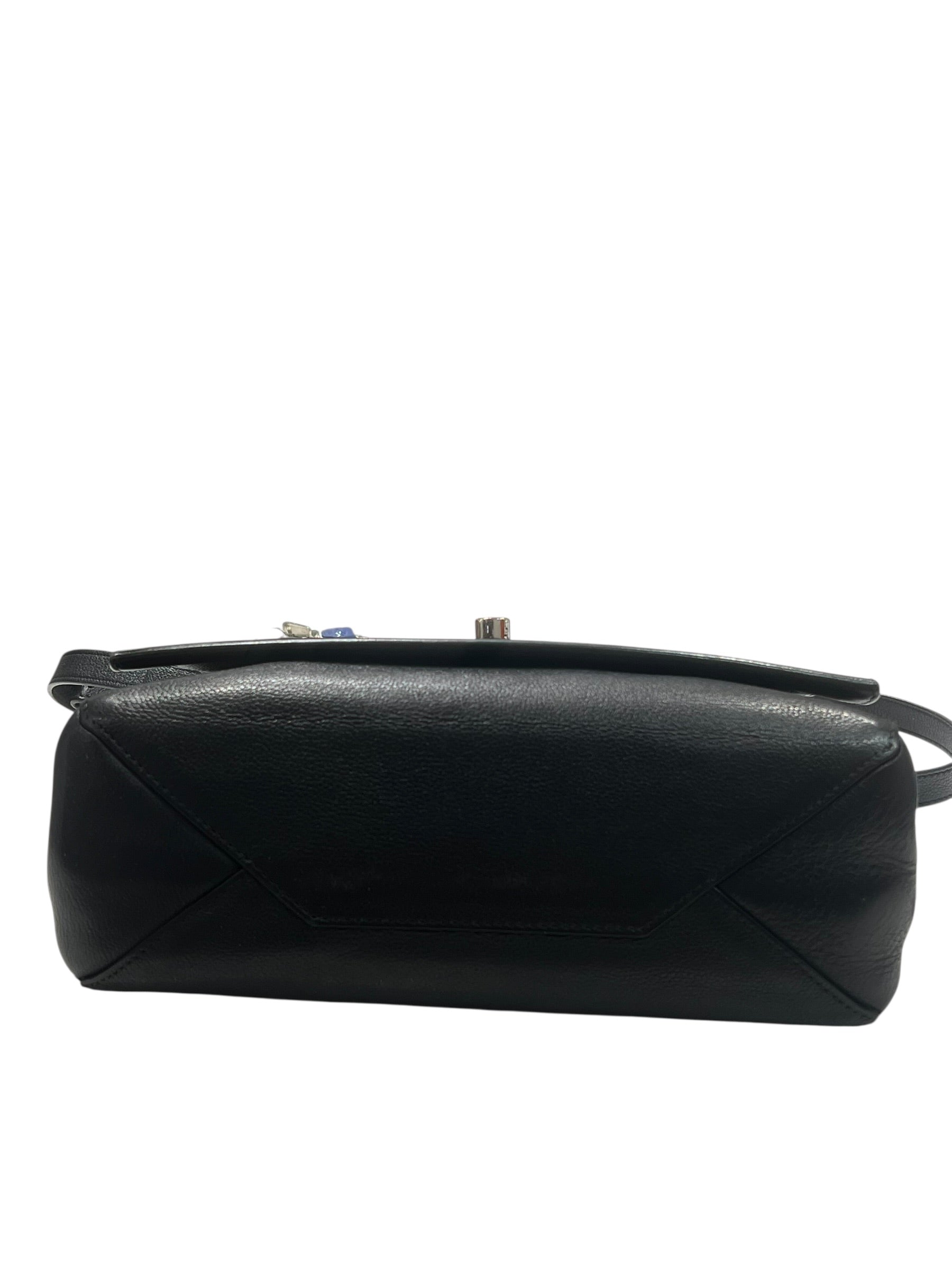 Sac Louis Vuitton - Lockme Bandoulière Cuir Noir | Les Folies d&
