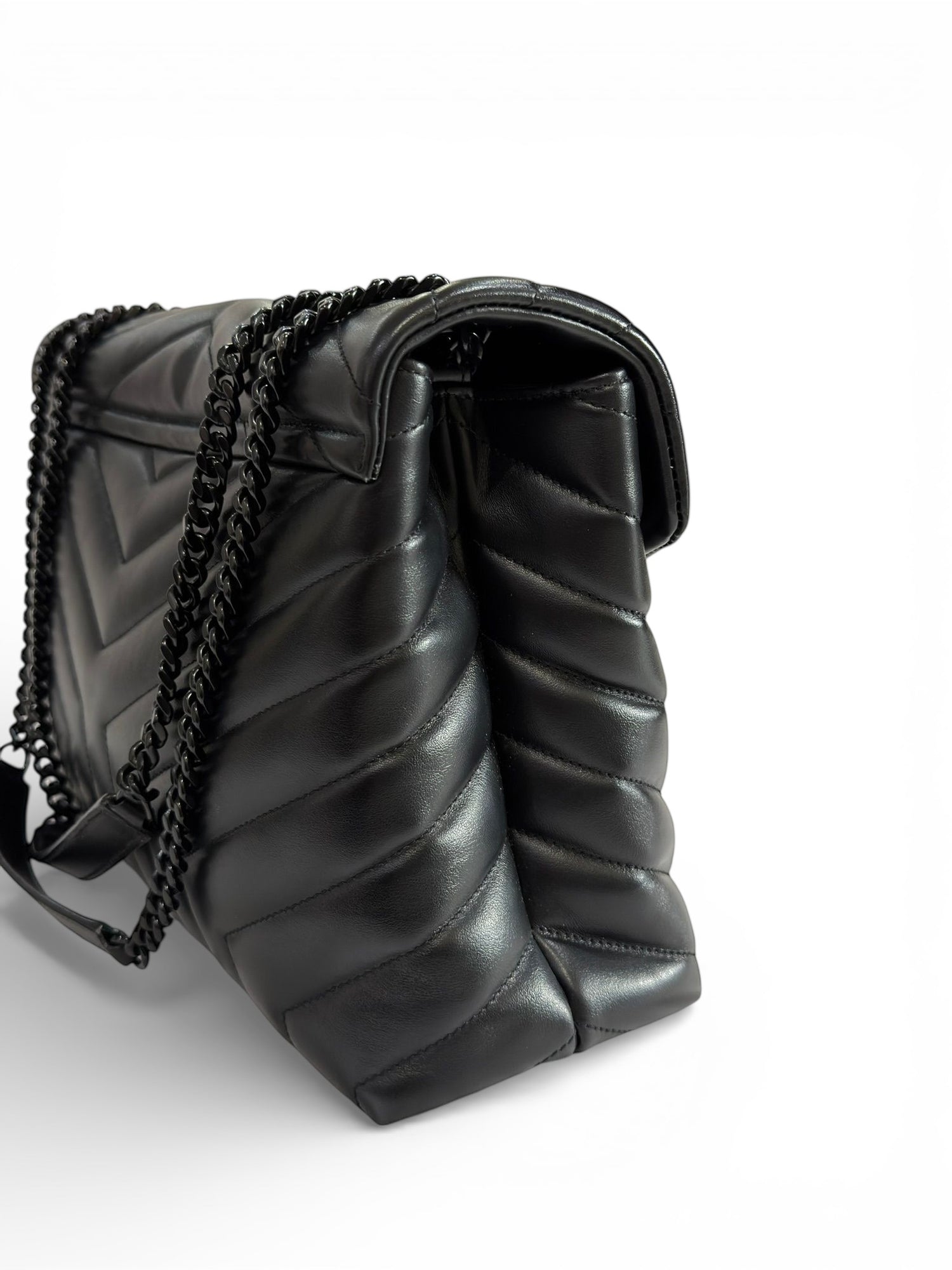 Saint Laurent - Sac Loulou MM Matelassé Chevron | Les Folies d’Eugénie