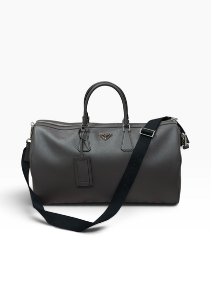 Prada - Sac de voyage 50 Gris marbre en cuir saffiano