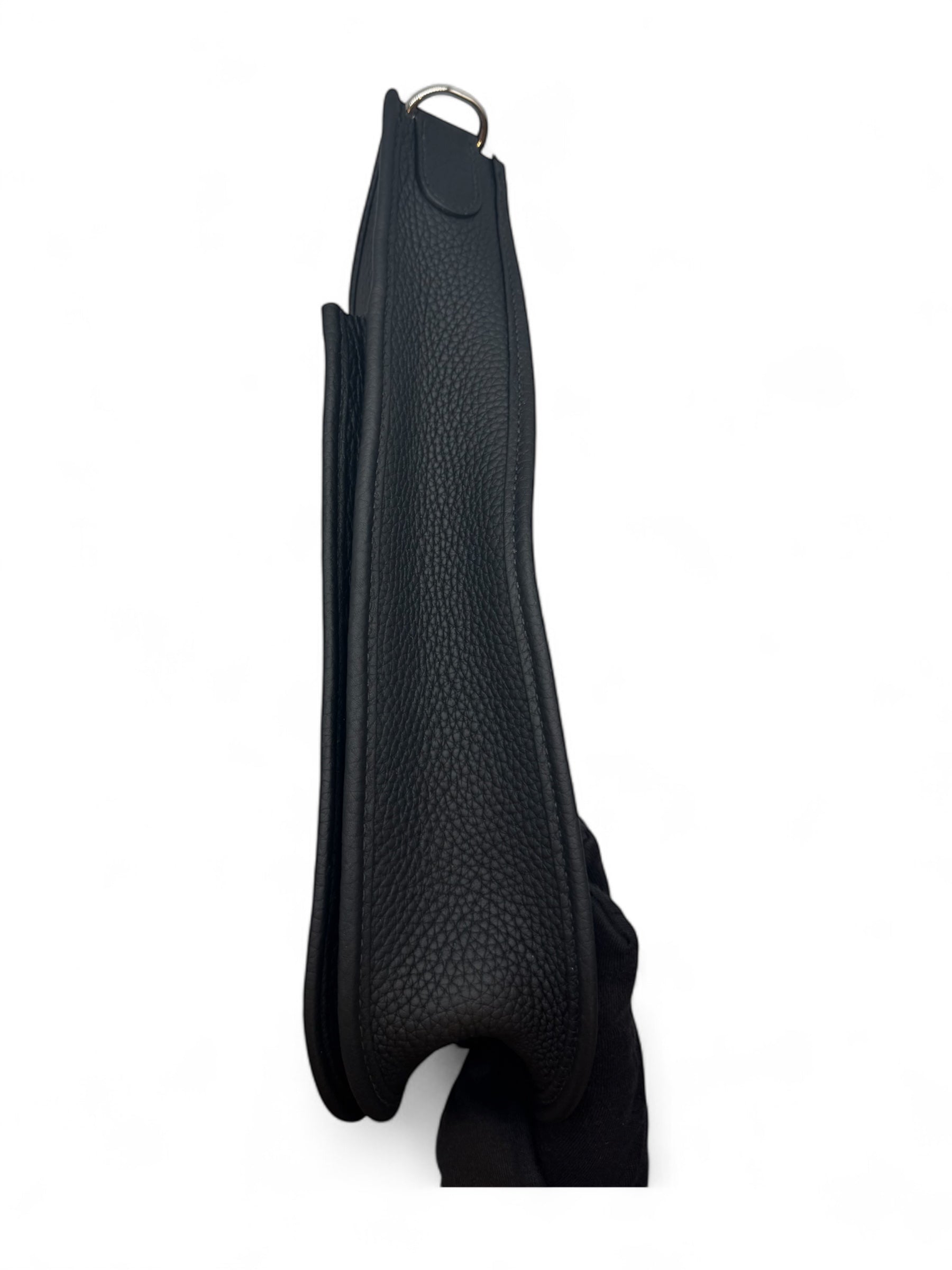 Hermès - Tasche Evelyne Poche III 29 Schwarz