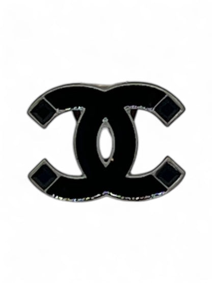 Chanel - Broche, Pin’s / noir à strass