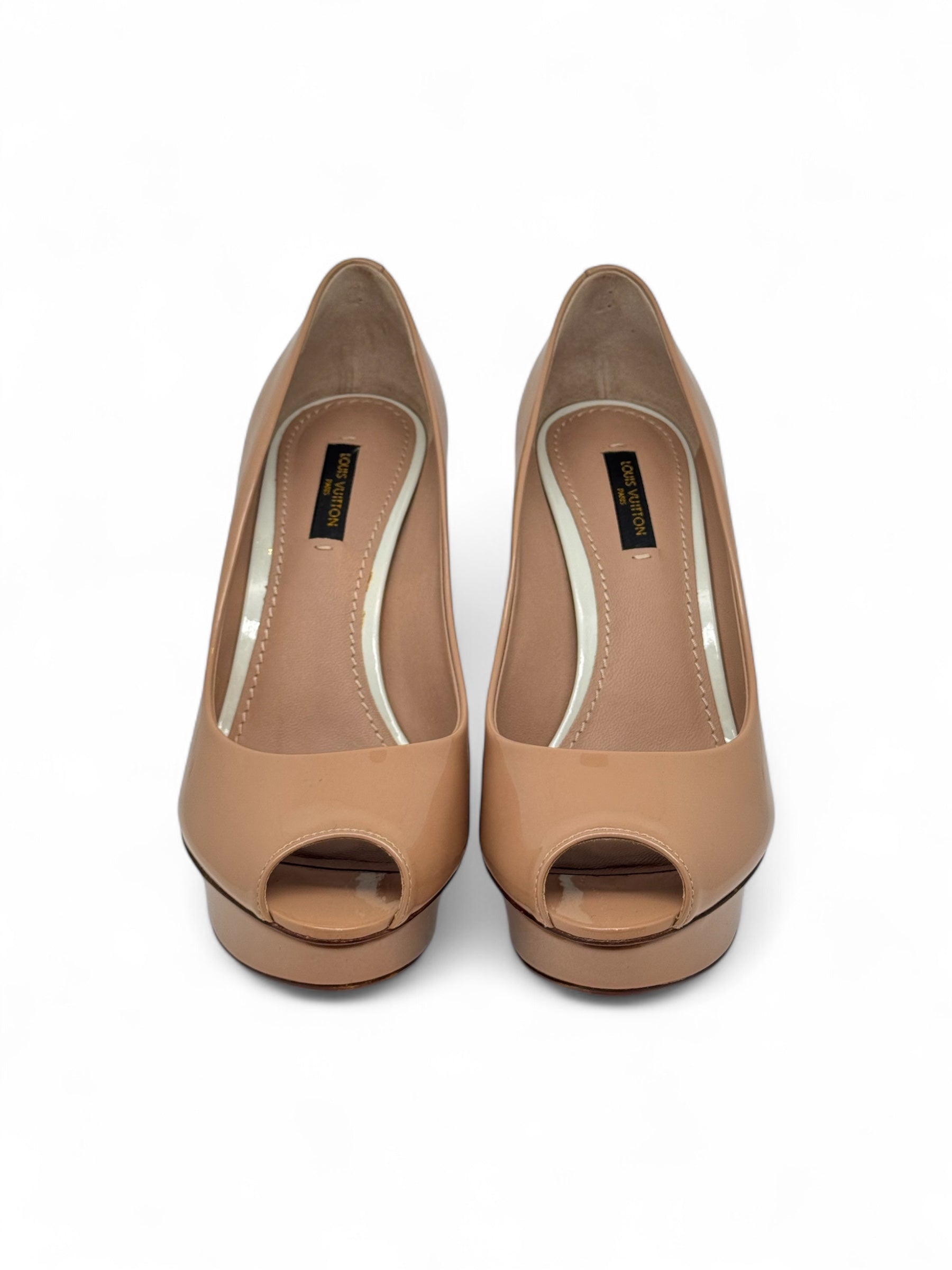 Louis Vuitton - Décolleté beige verniciato T37