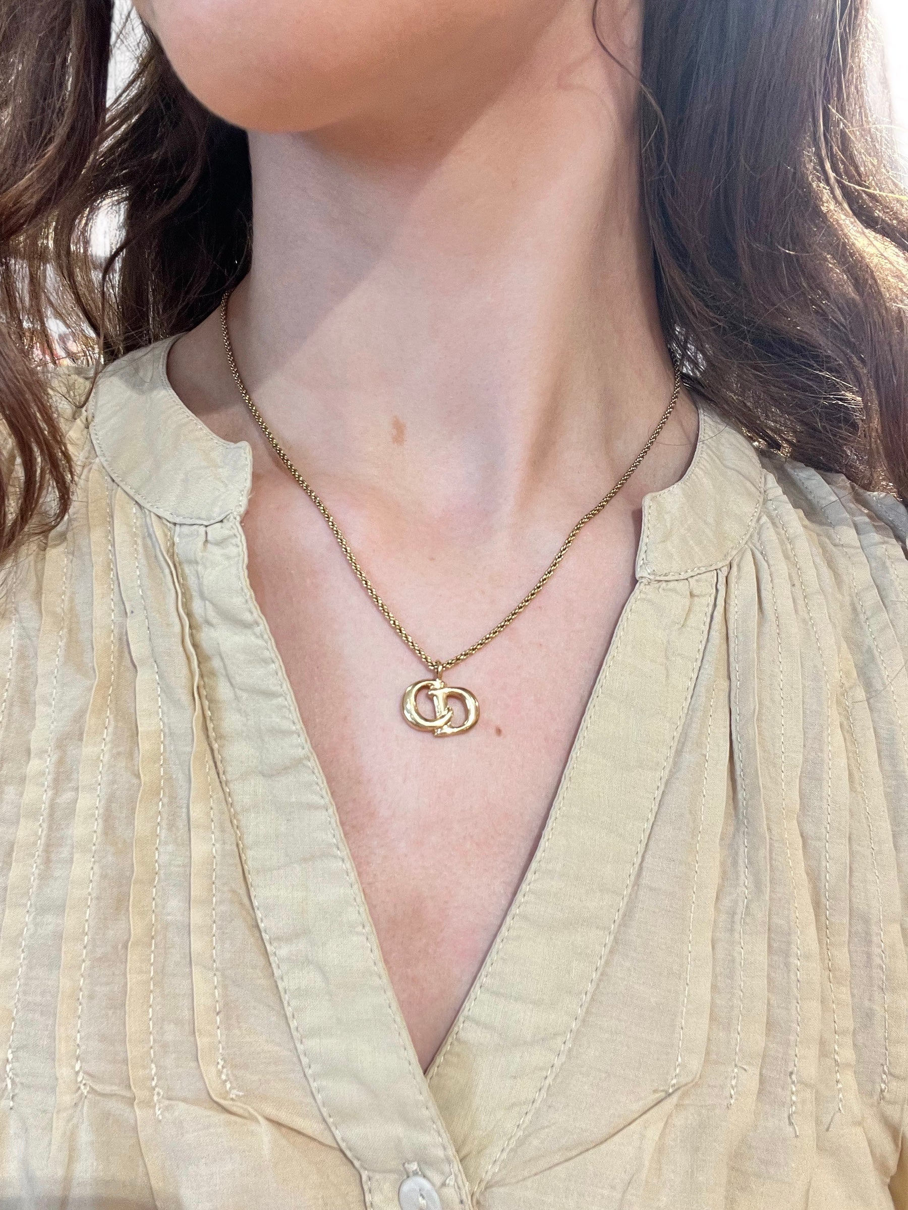 Christian Dior - Pendentif fantaisie doré