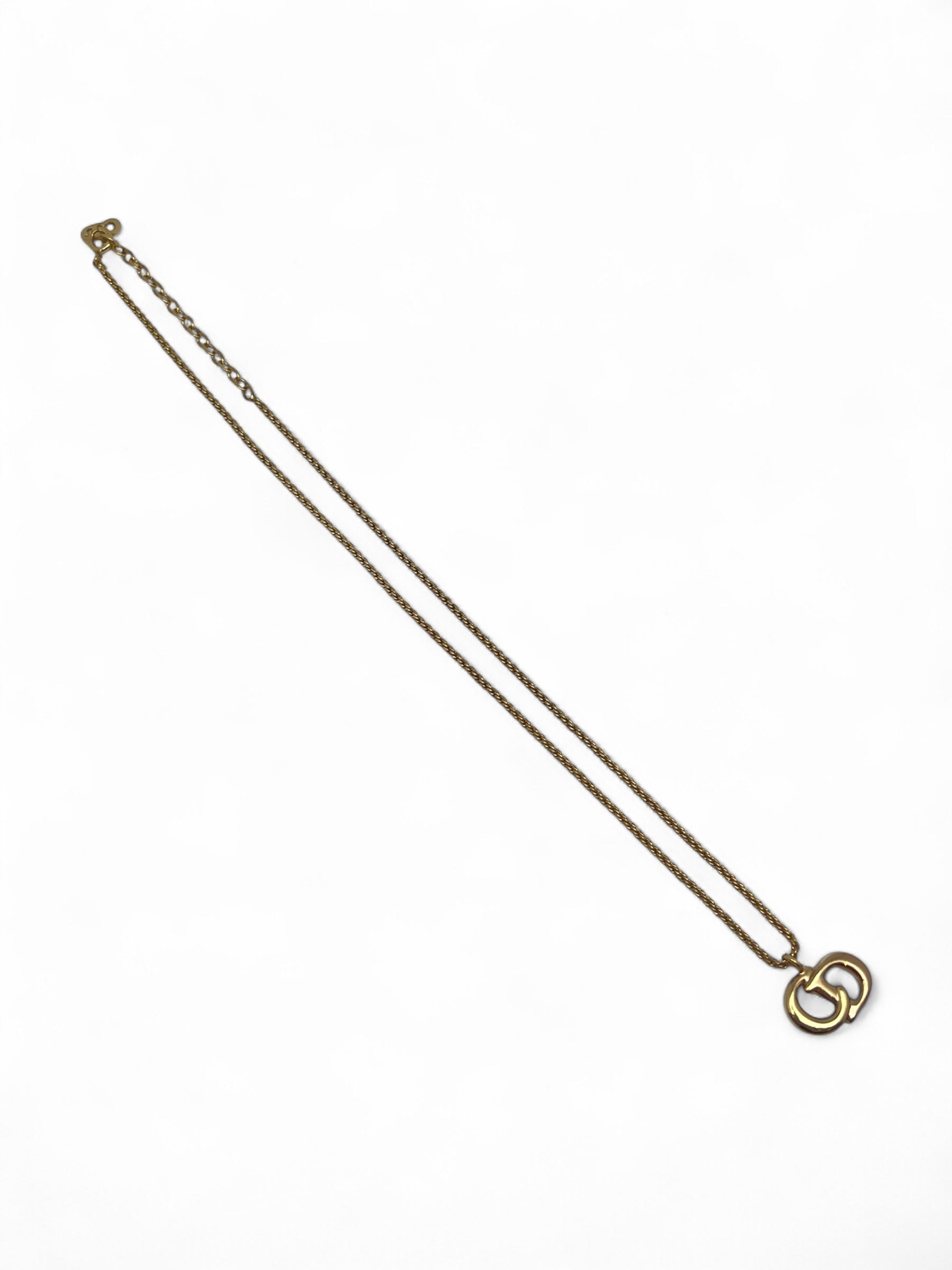 Christian Dior - Pendentif fantaisie doré