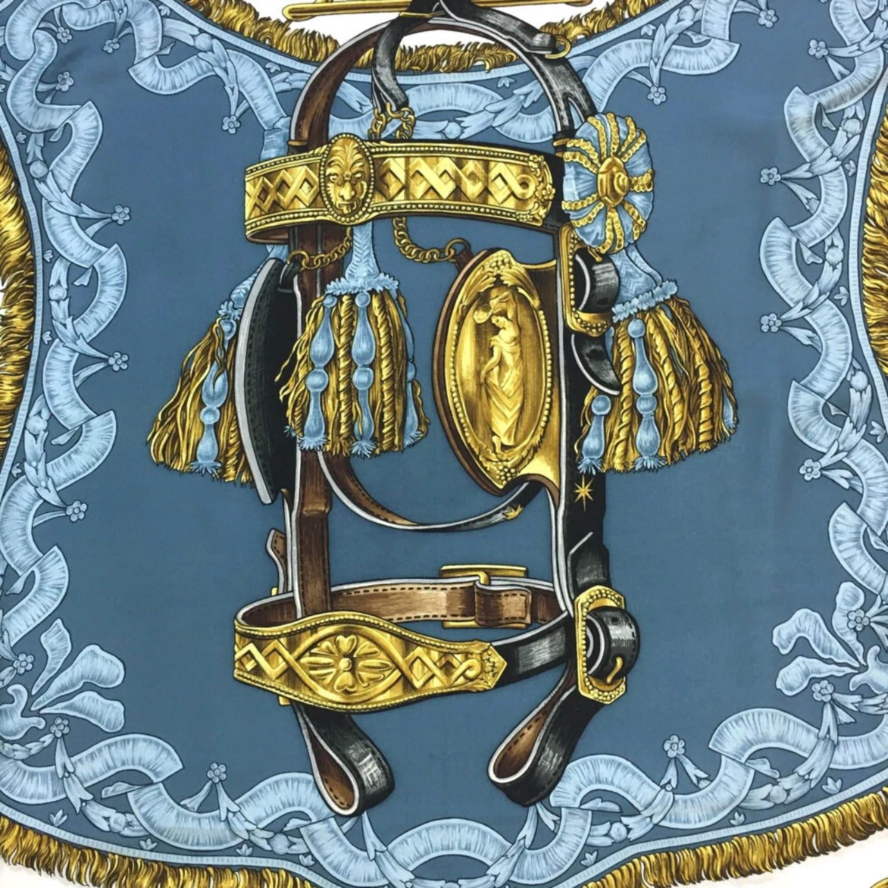 Hermès - Carré 90 « Bride de cour »