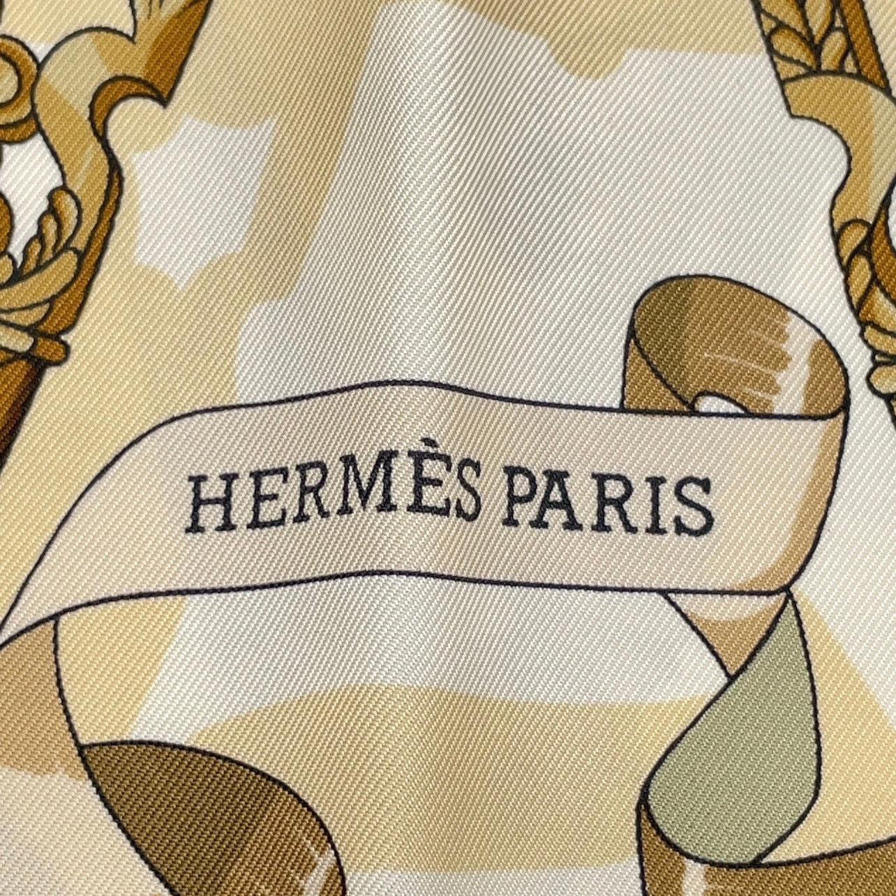 Hermès - Carré 90 “Copeaux”