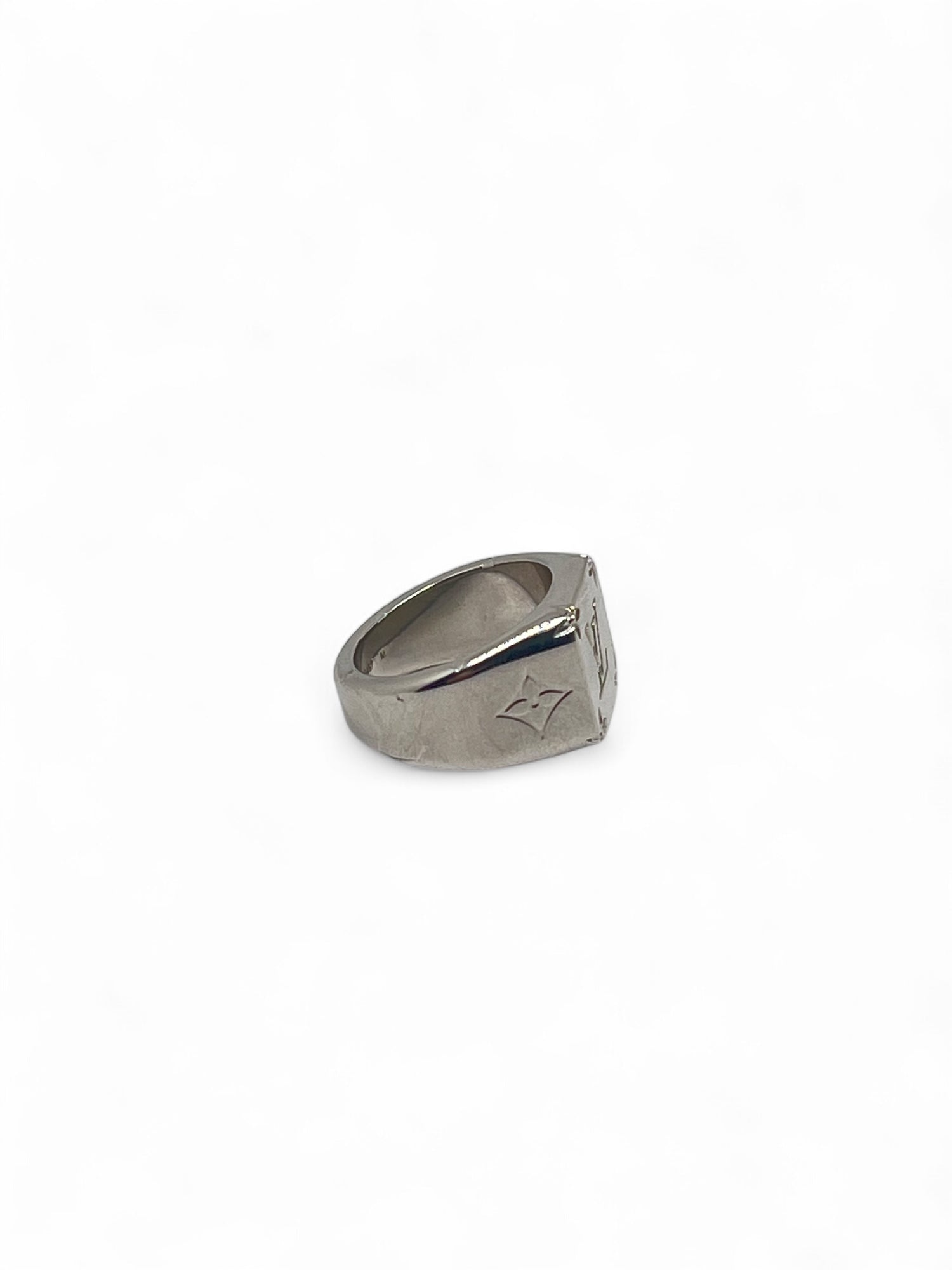 Chevalière Bague Argent Louis Vuitton Louis Vuitton Chevalière TM
