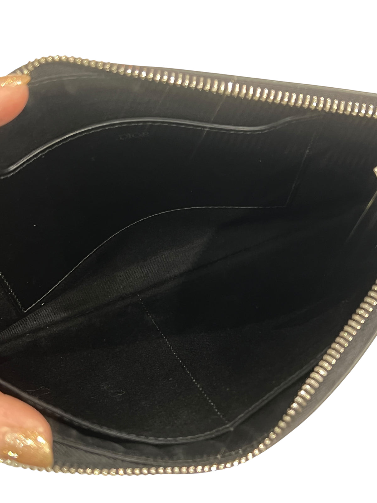 Dior - Pochette Cuir Noir Oblique | Les Folies d’Eugénie