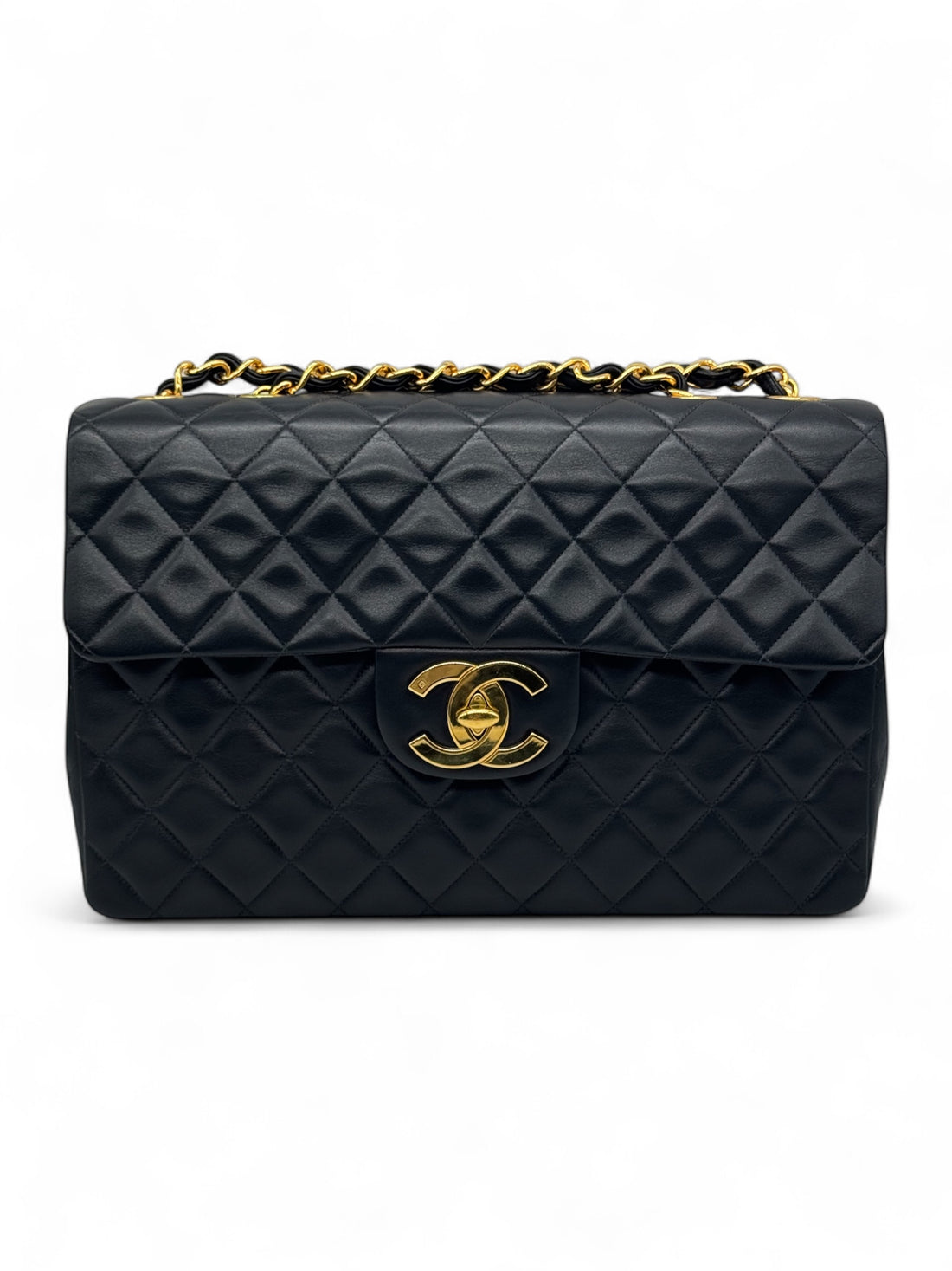 Chanel - Black Jumbo bag