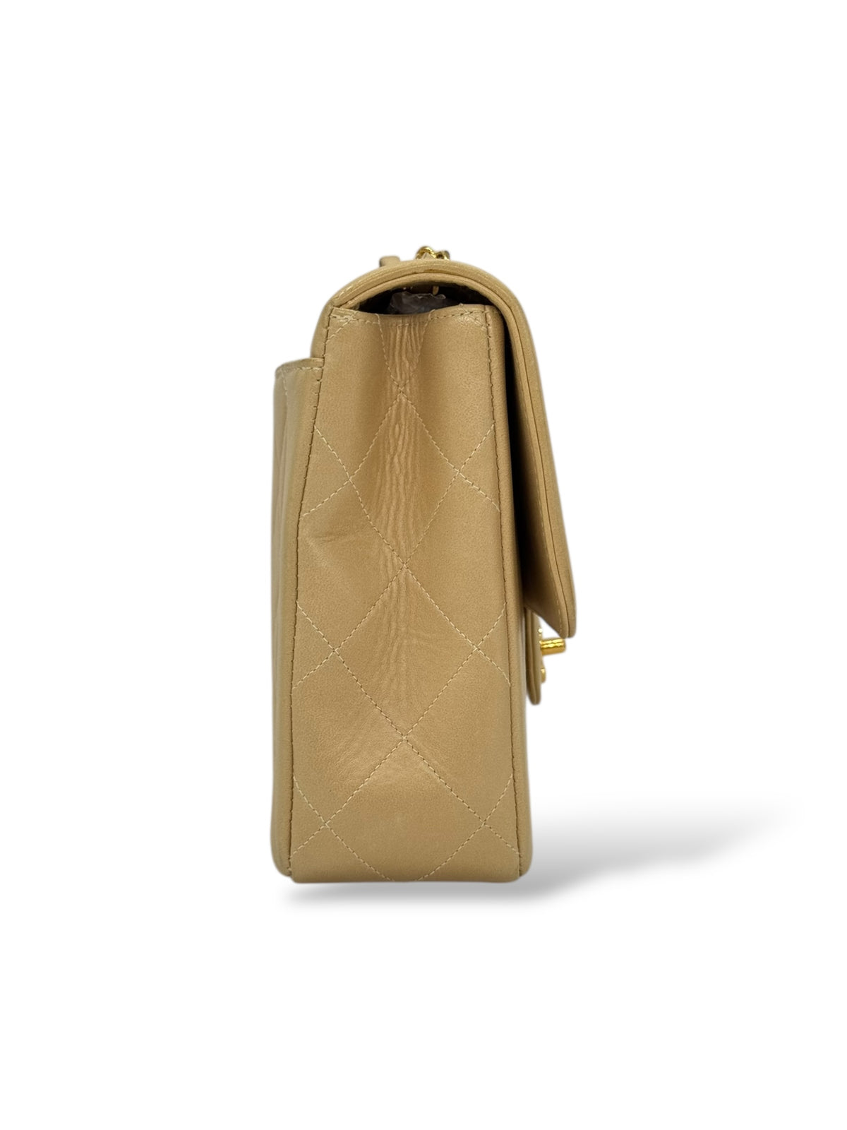 Chanel - Beigefarbene Klappentasche