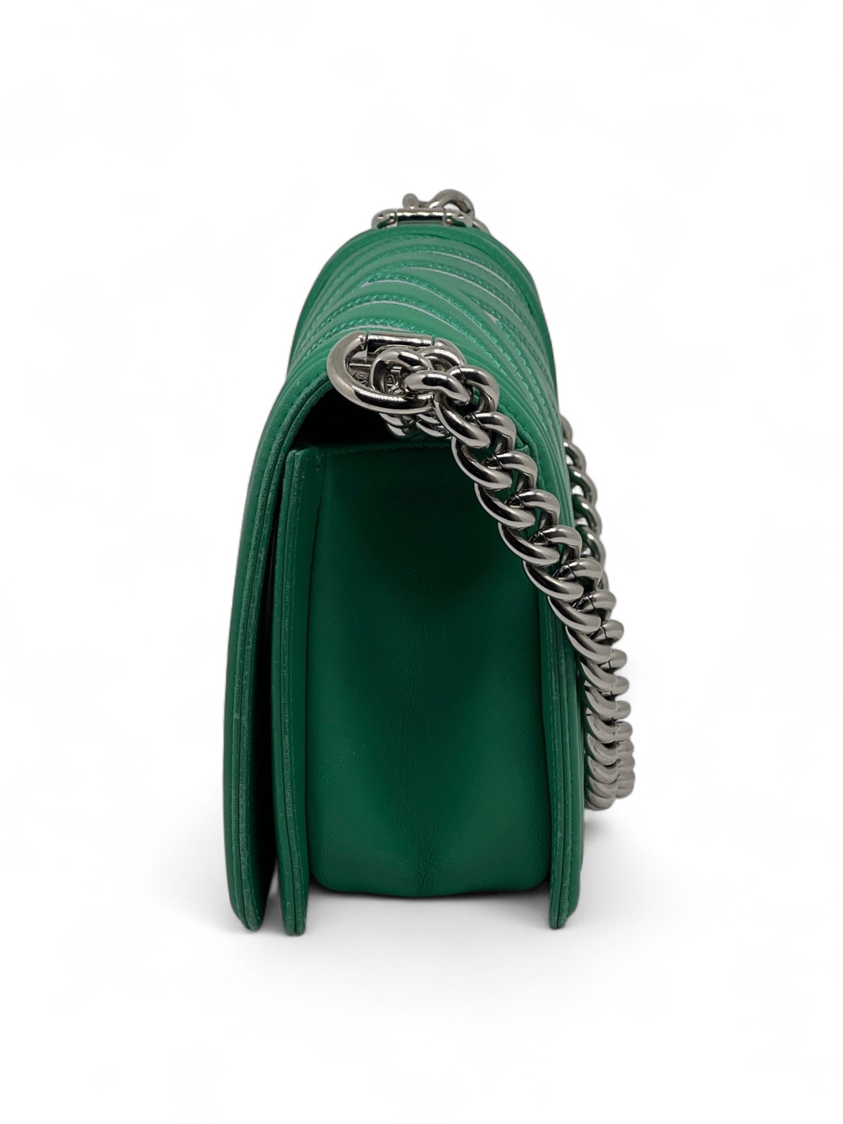 Chanel - Sac Boy vert édition limité