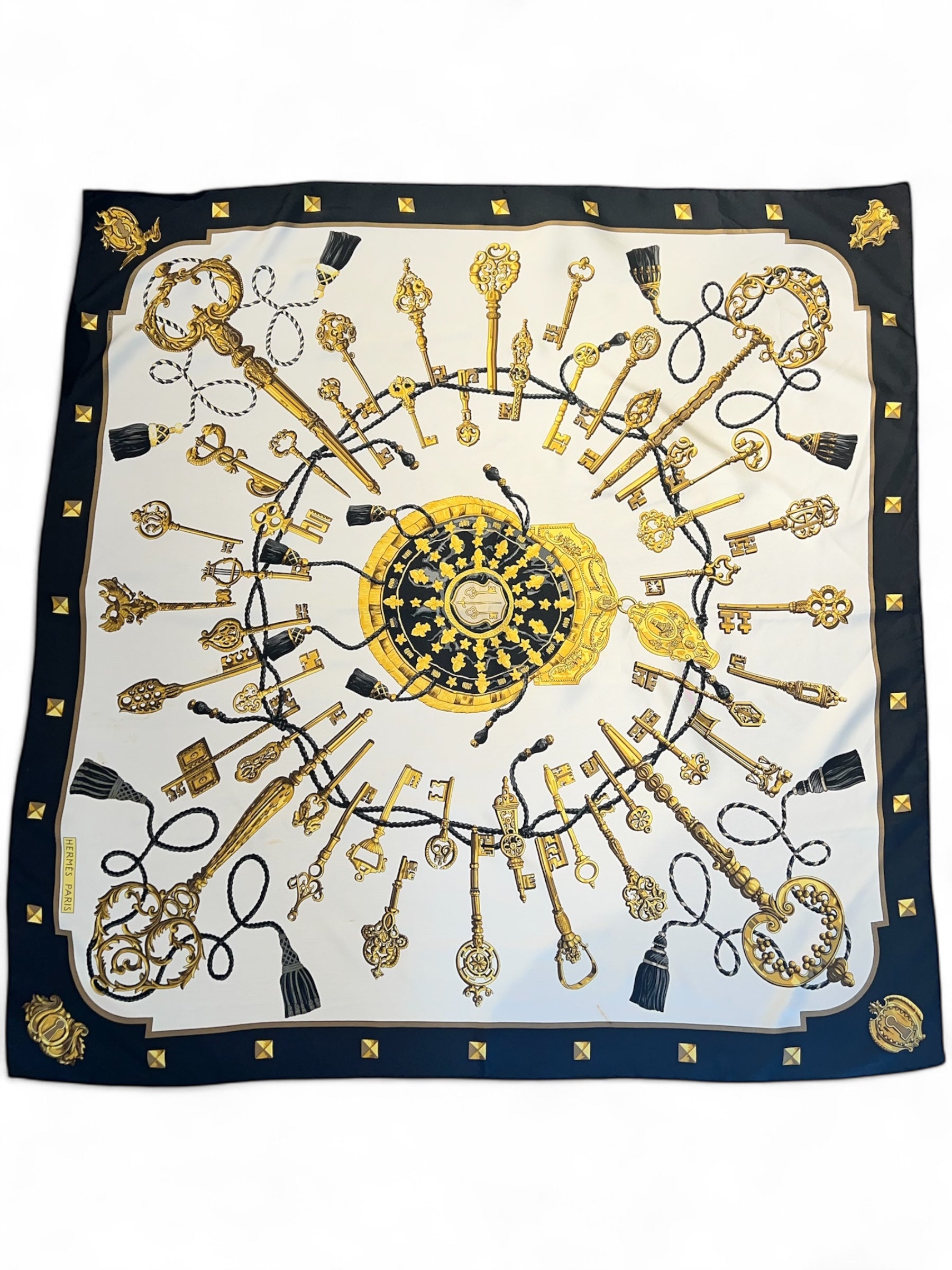 Hermès - Carré 90 « Les Clés » bleu et doré
