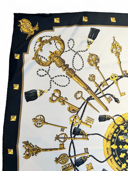 Hermès - Carré 90 « Les Clés » bleu et doré