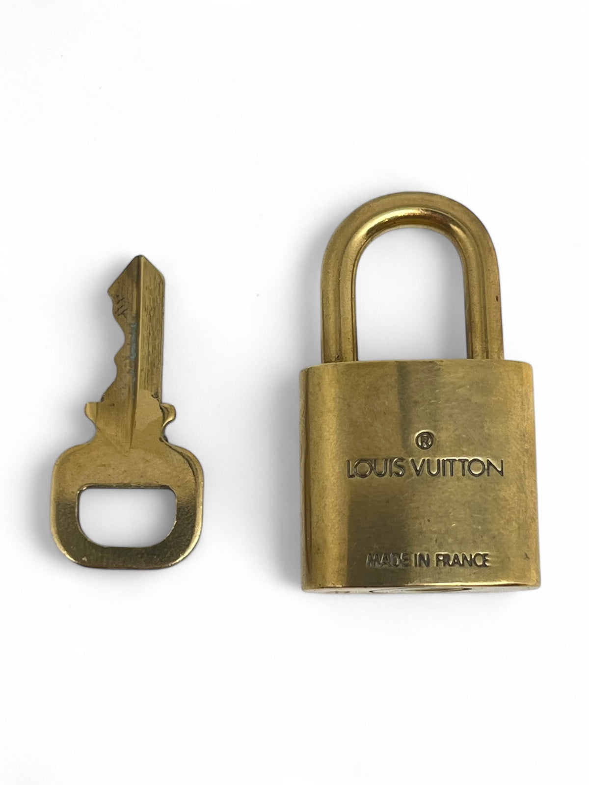 Louis Vuitton - Cadenas LV 316