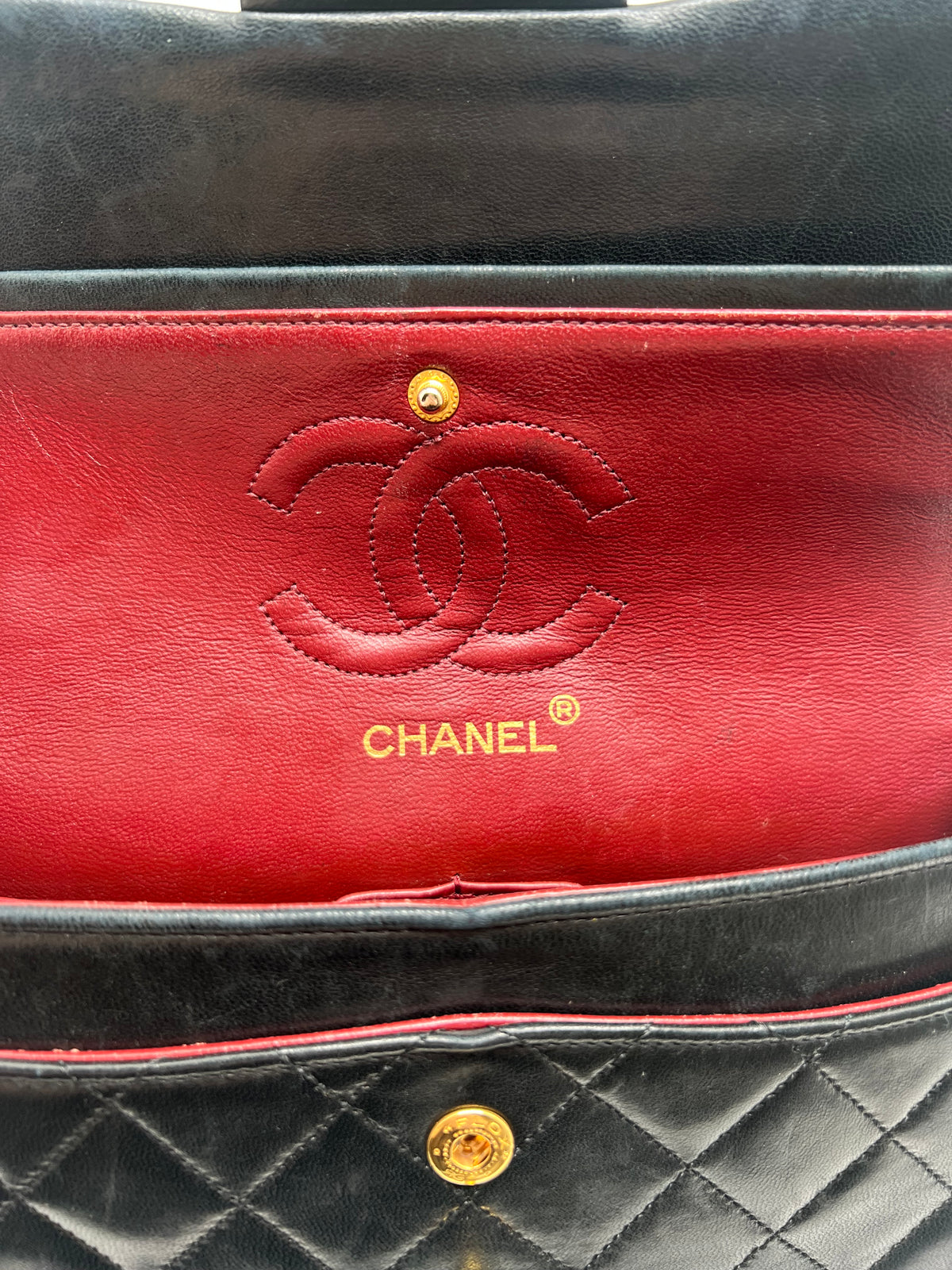 Chanel - Timeless 23