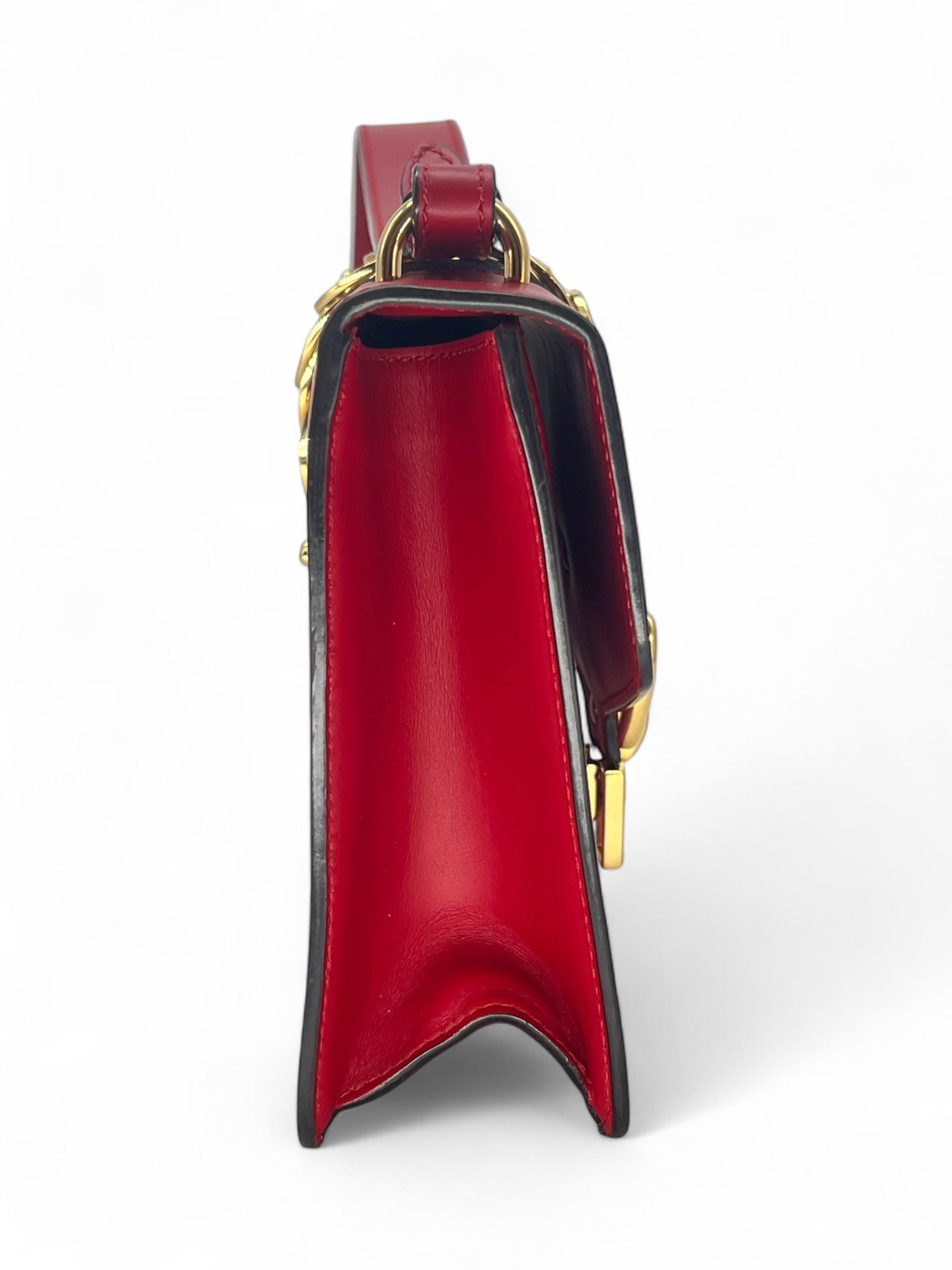Gucci - Rote Sylvie-Tasche