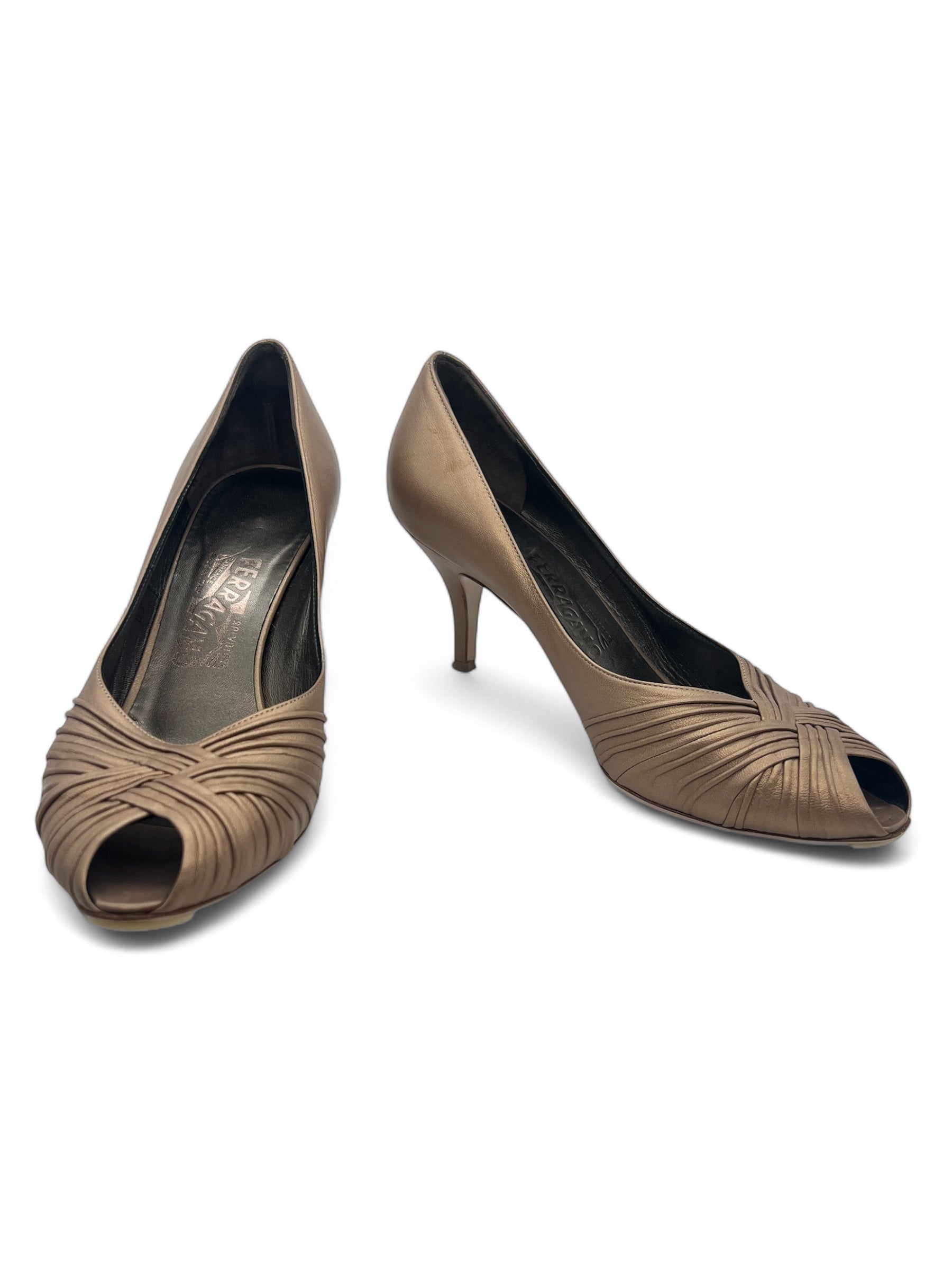 Ferragamo - Beiger Pumps
